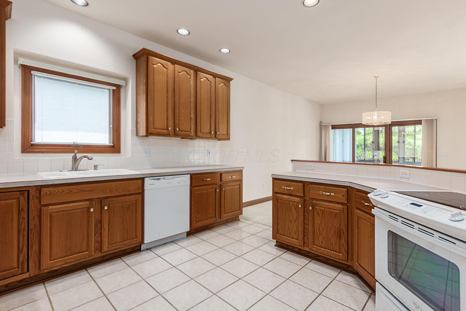 824 Katherines Ridge Lane