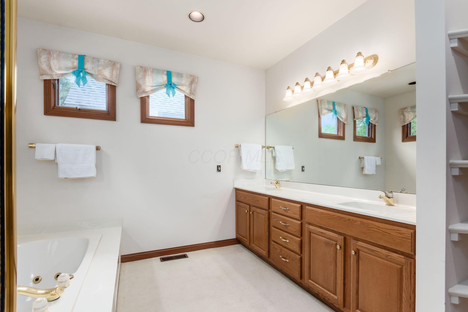824 Katherines Ridge Lane