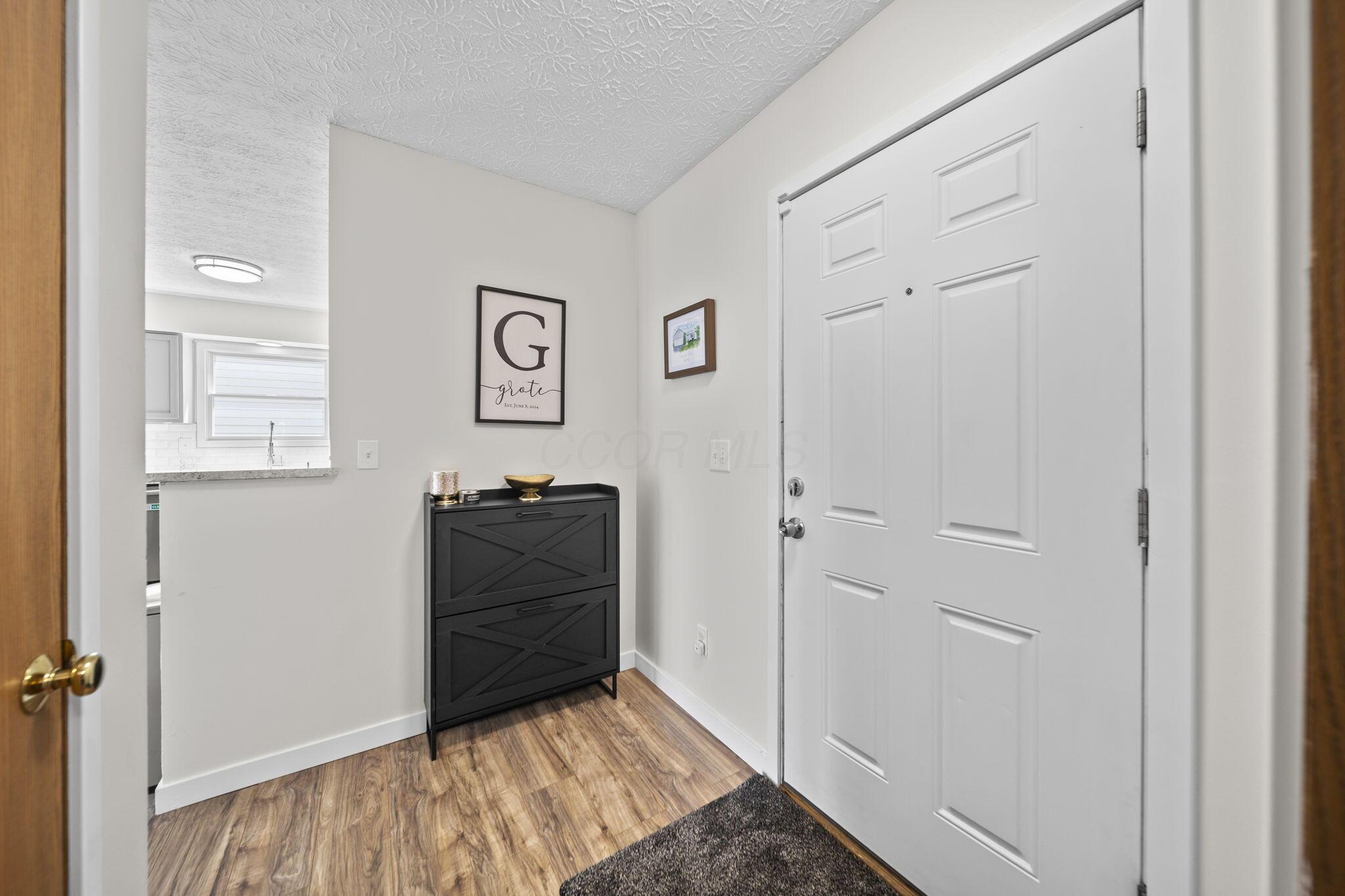 5532 Crenton Drive