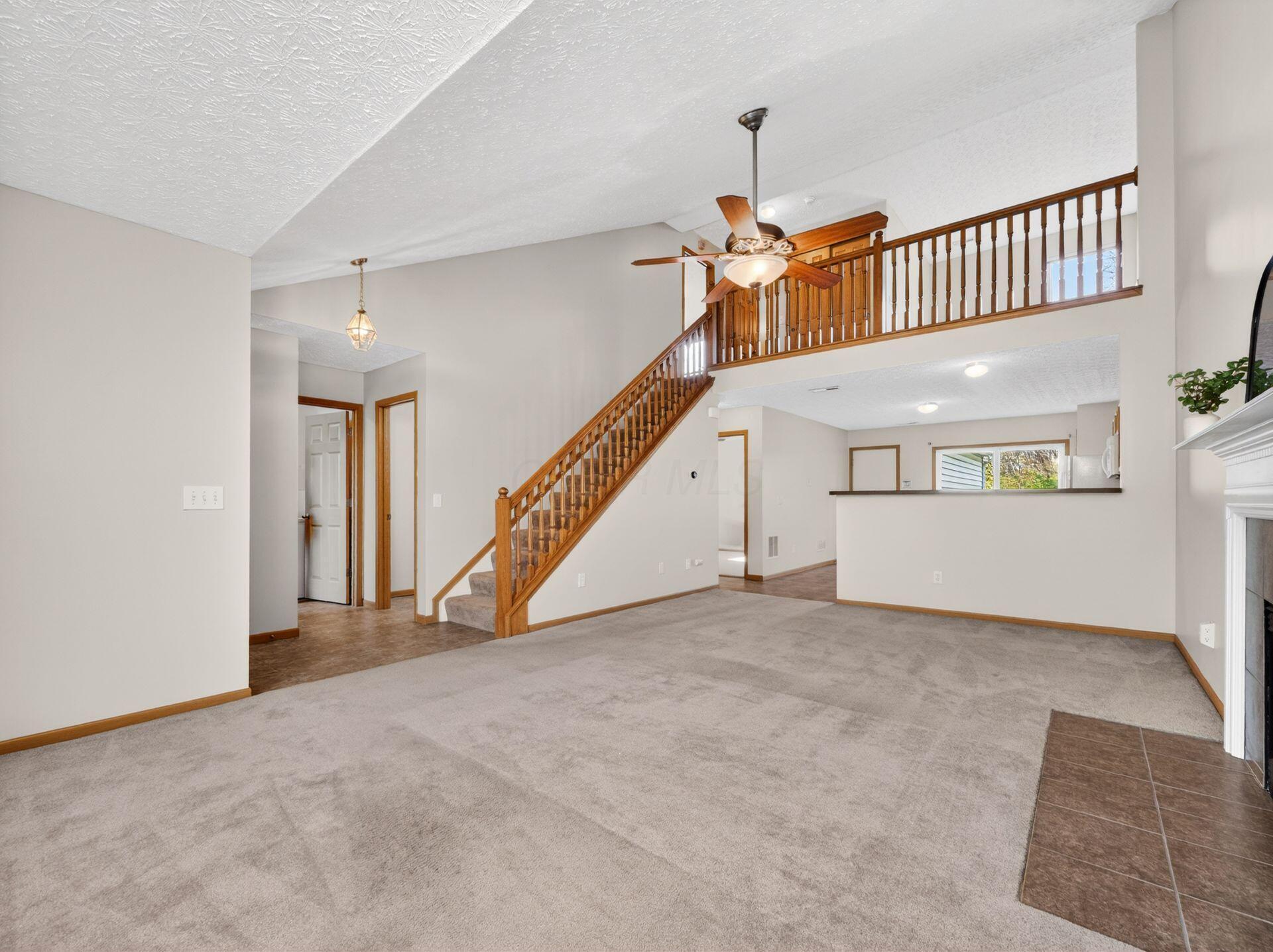 107 Arrowfeather Lane