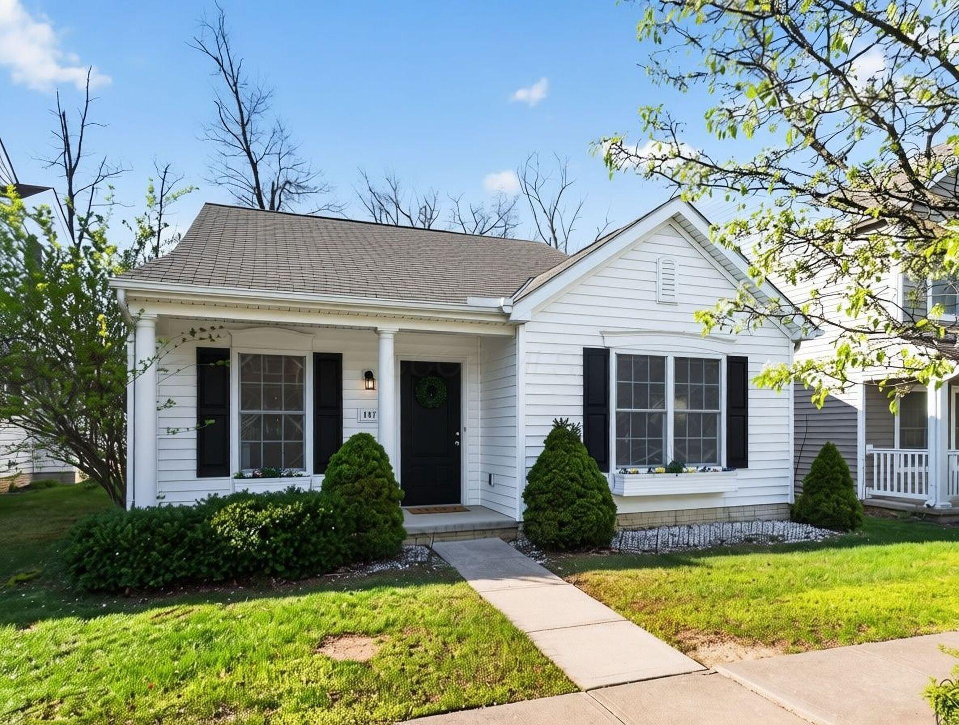 107 Arrowfeather Lane