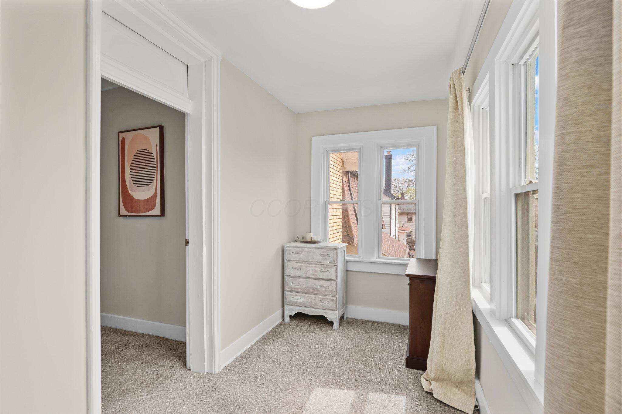 1515 Menlo Place