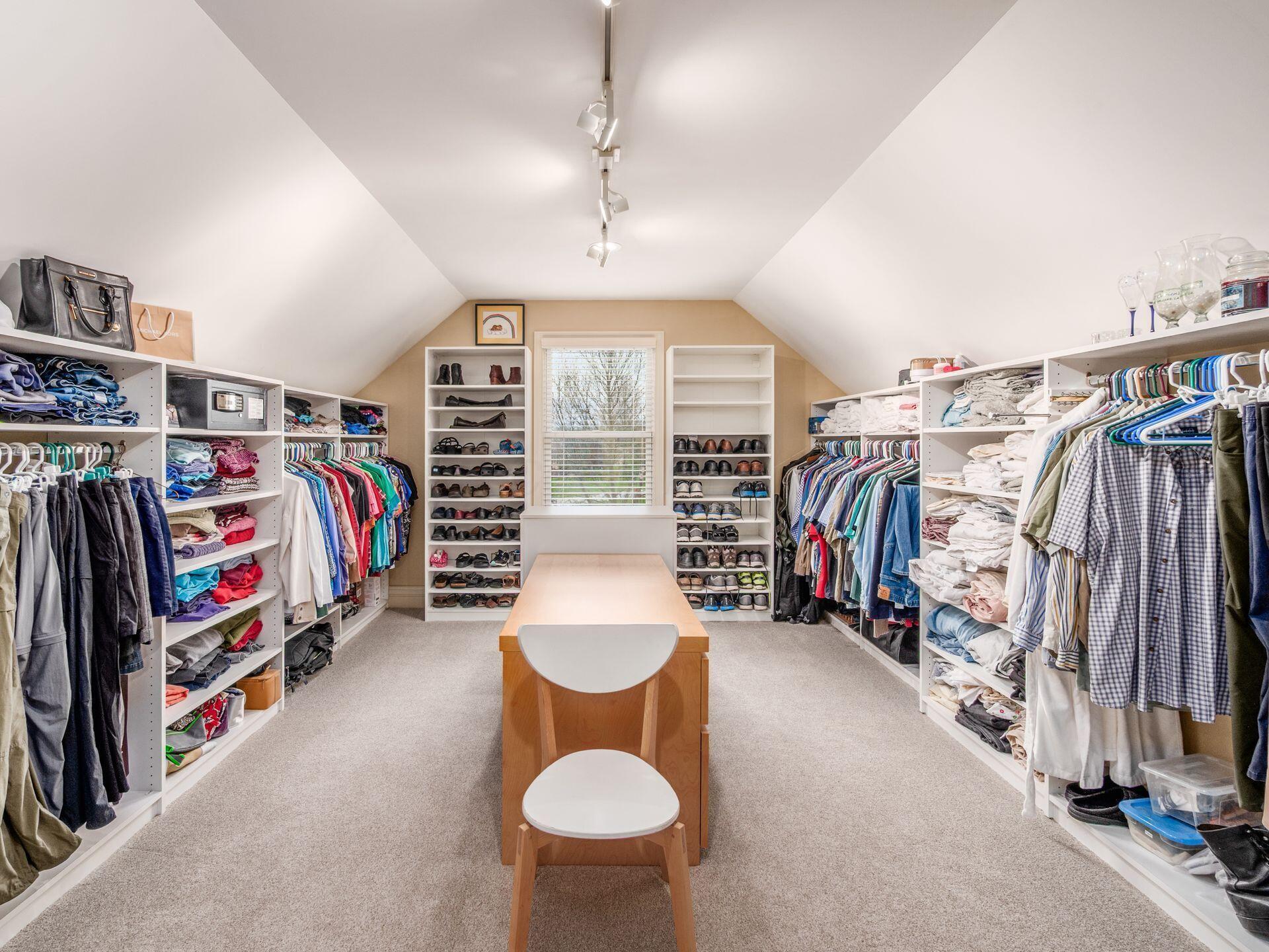 8674 Filiz Lane