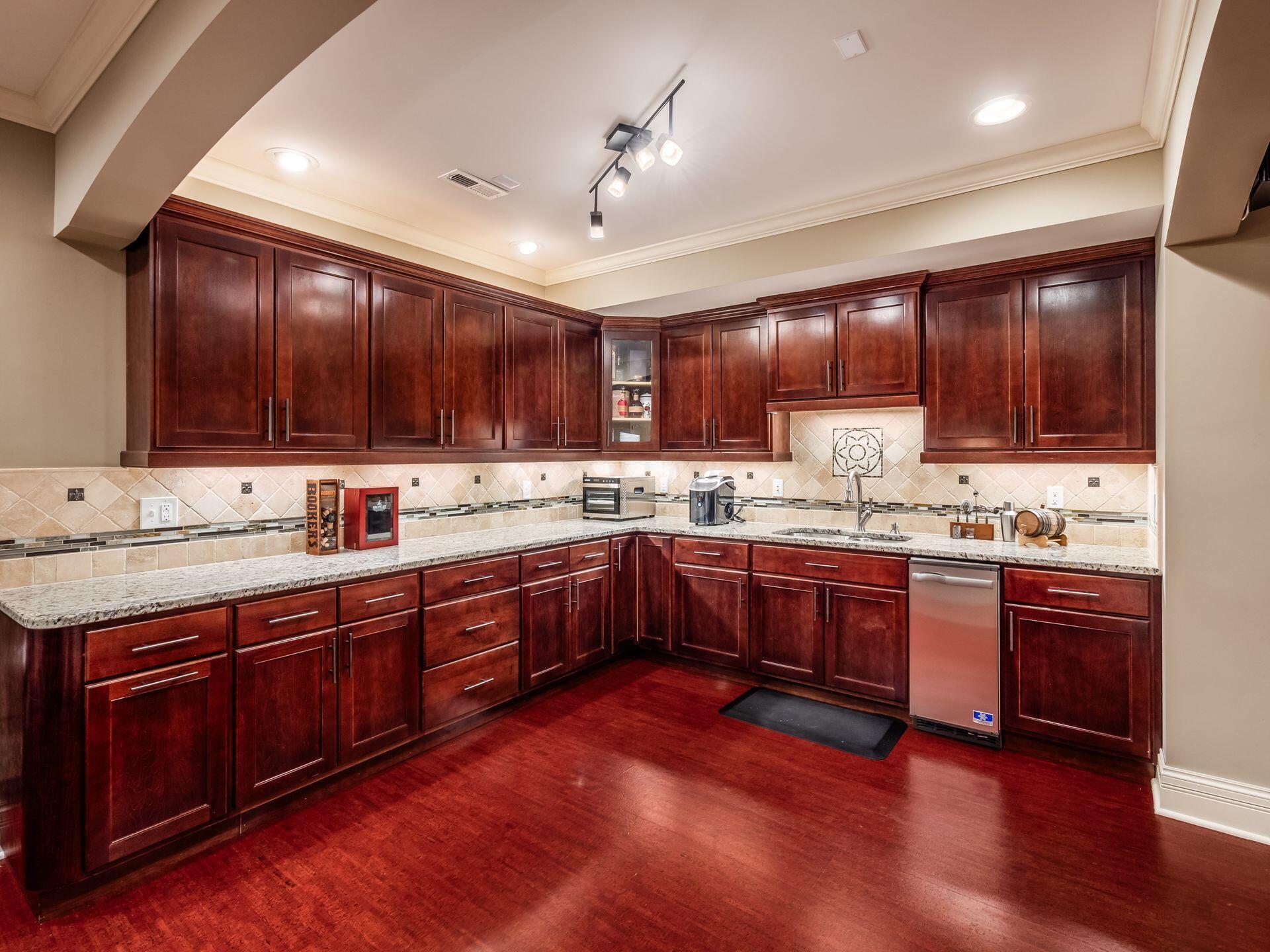 8674 Filiz Lane