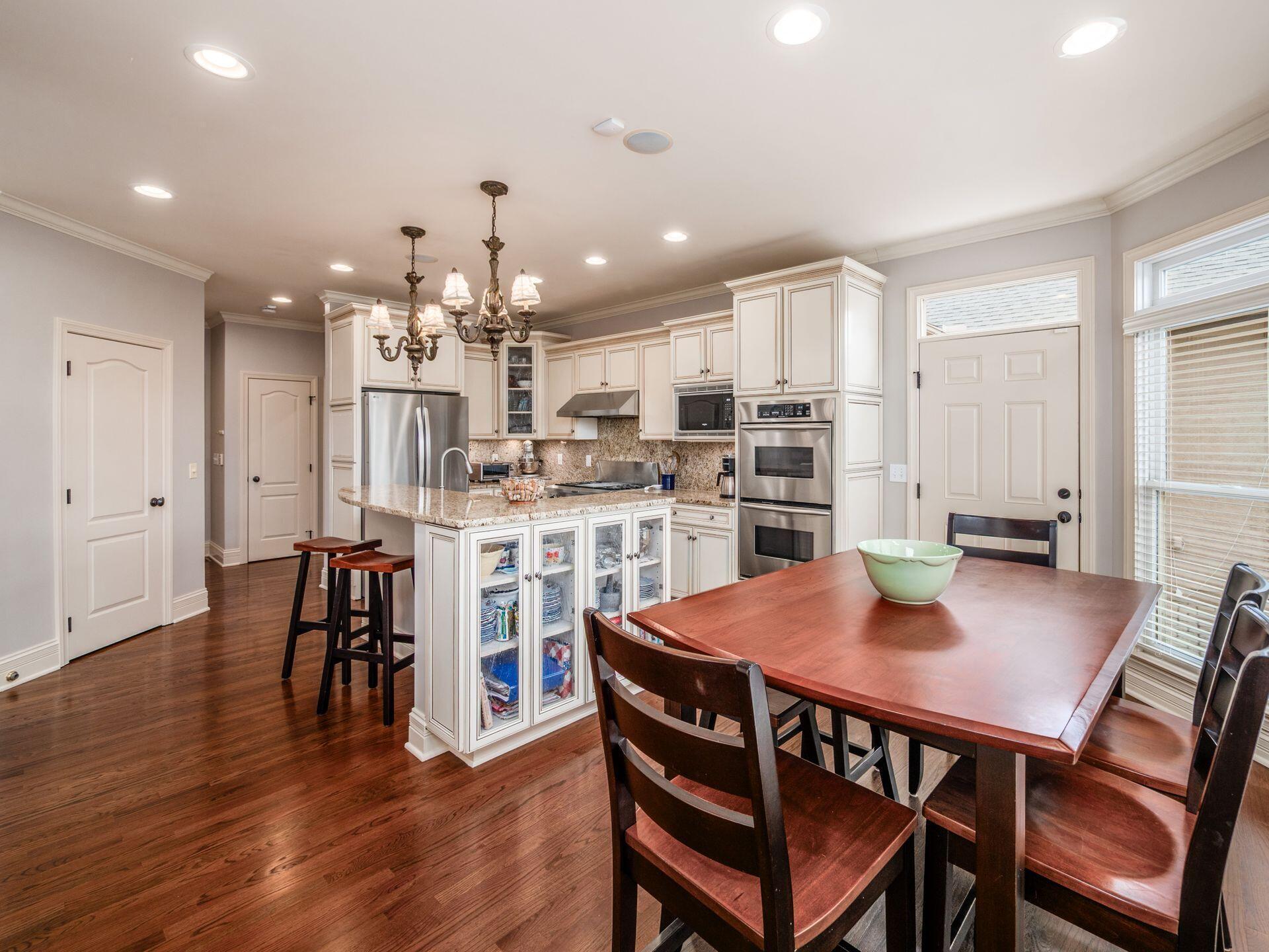 8674 Filiz Lane
