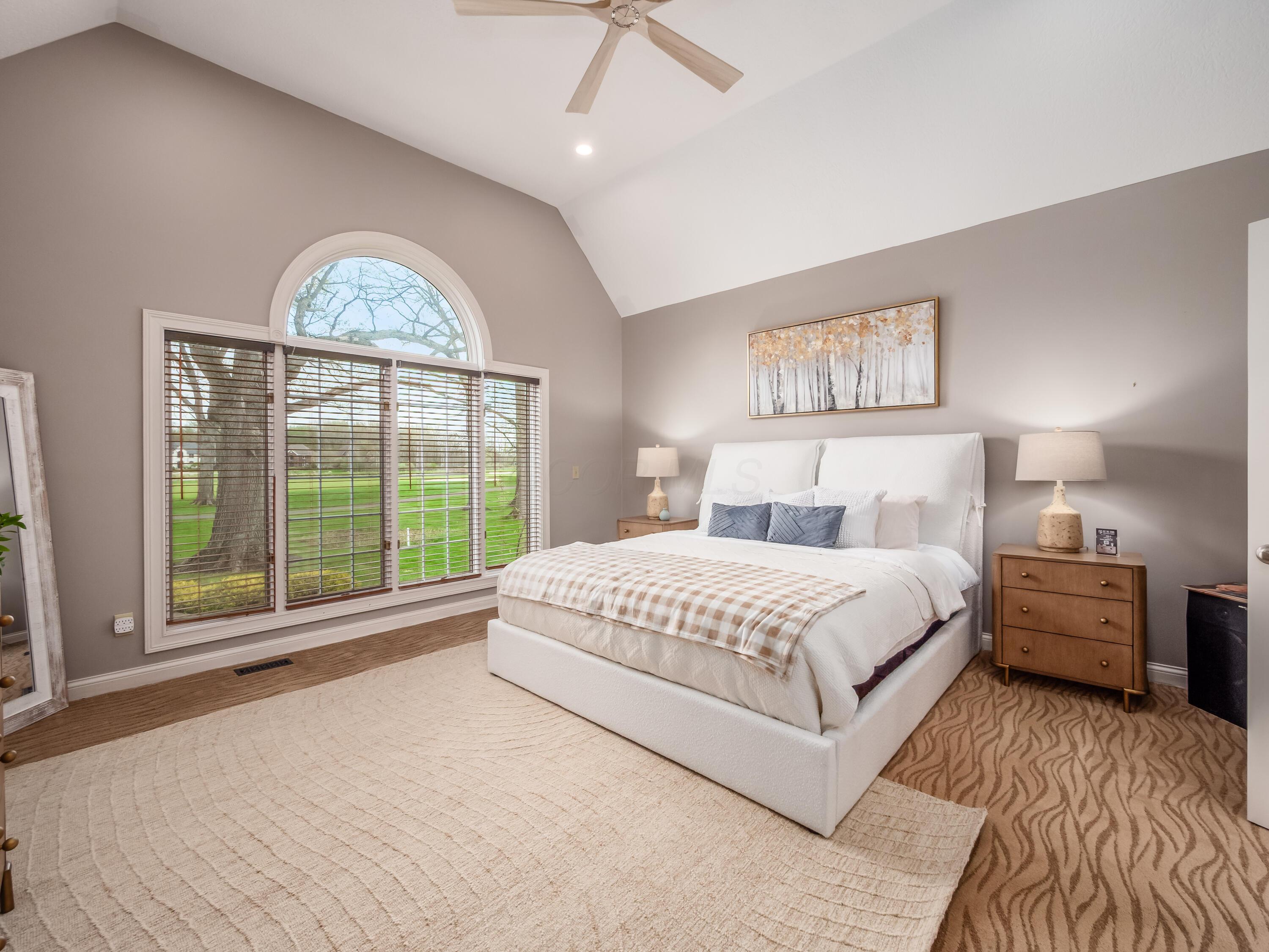 5695 Medallion Drive E