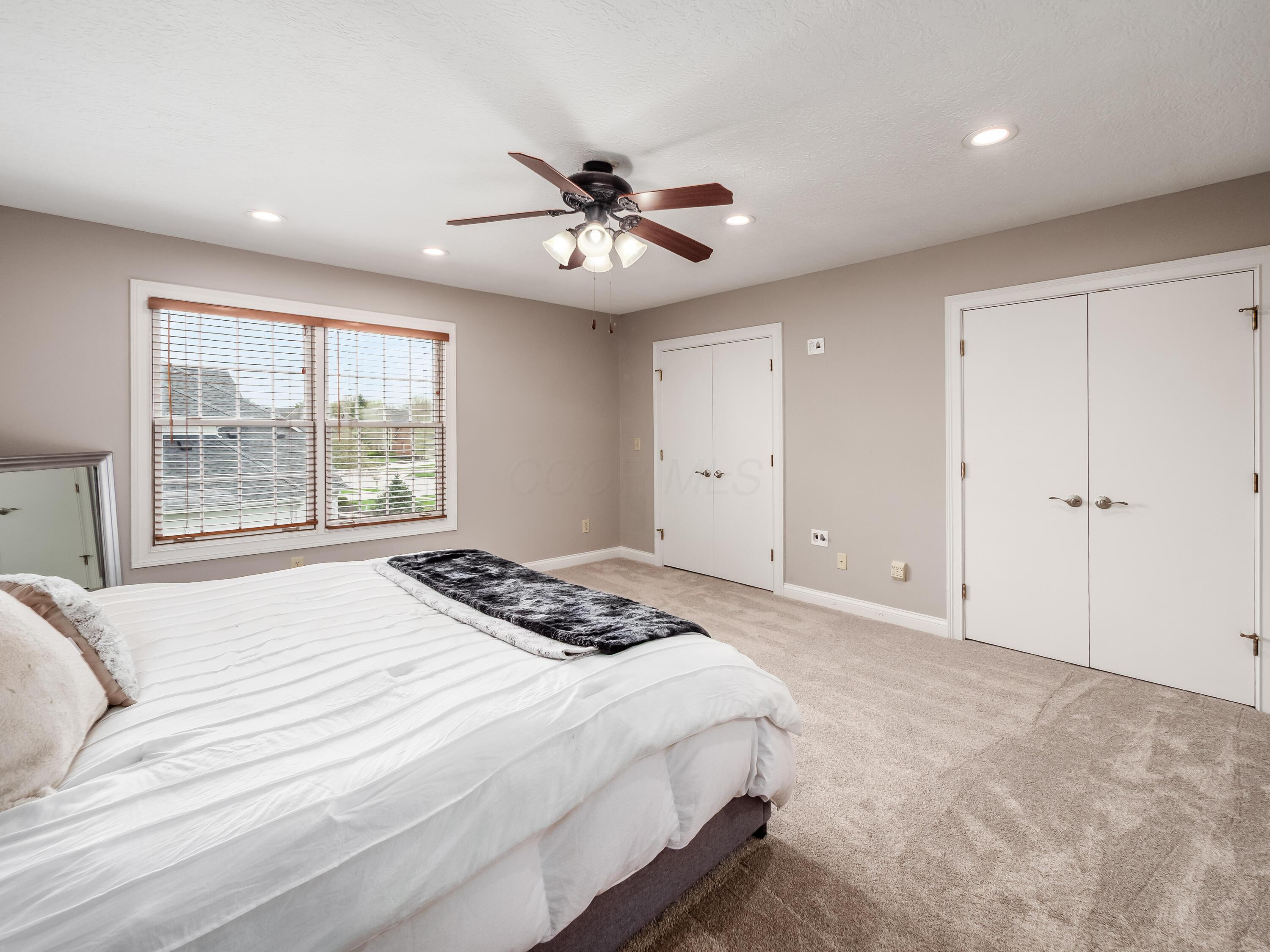 5695 Medallion Drive E