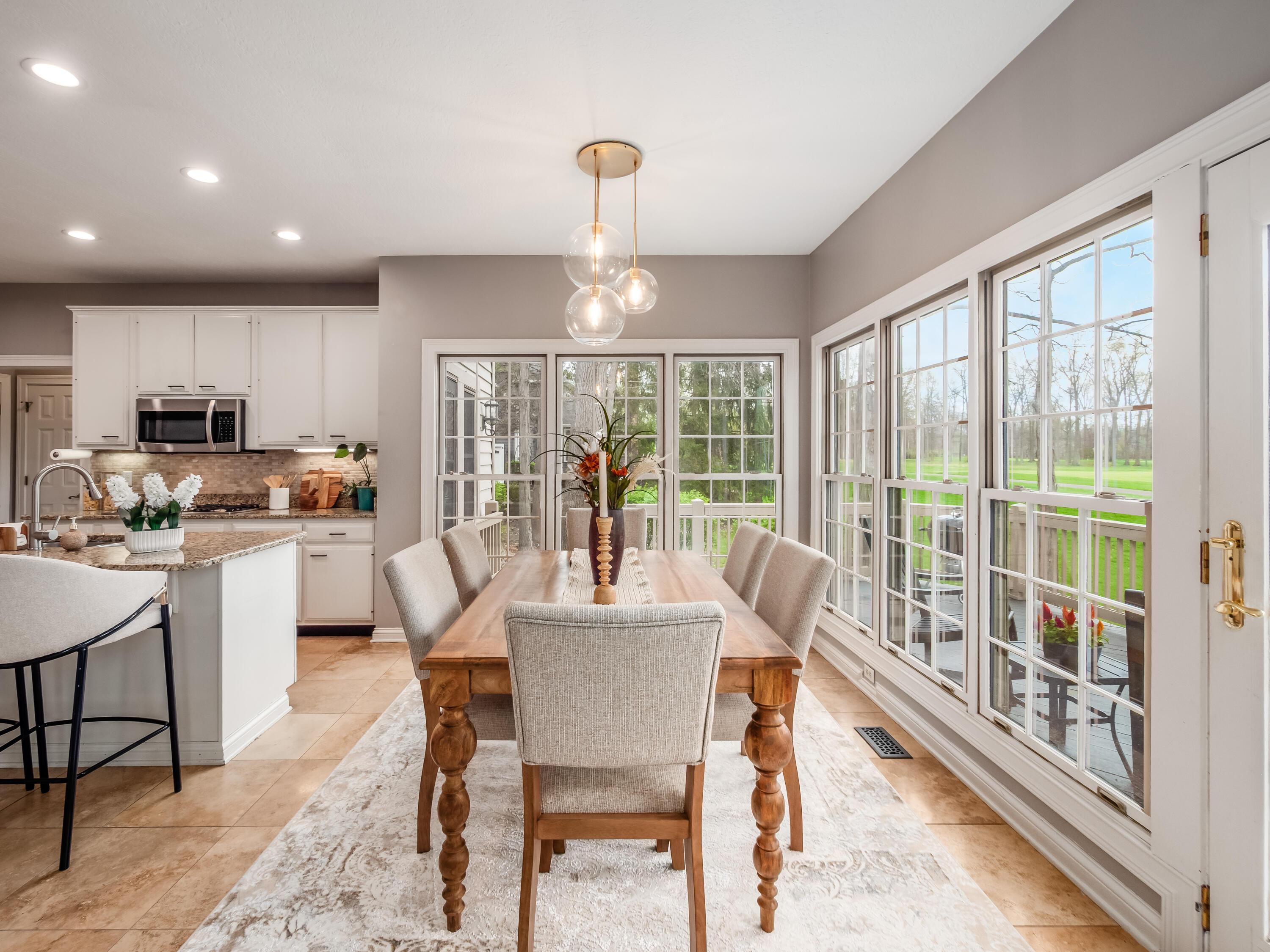 5695 Medallion Drive E