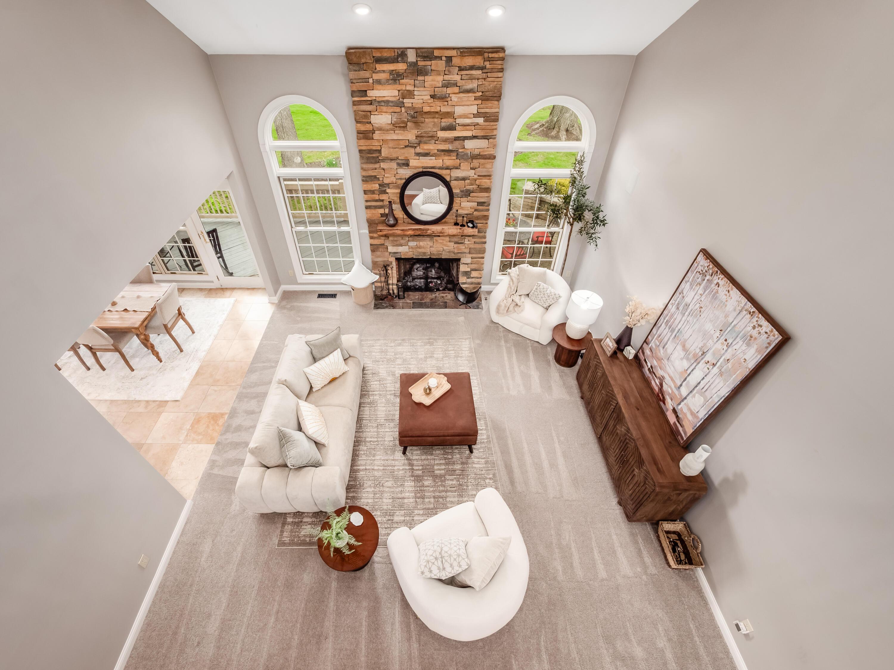 5695 Medallion Drive E