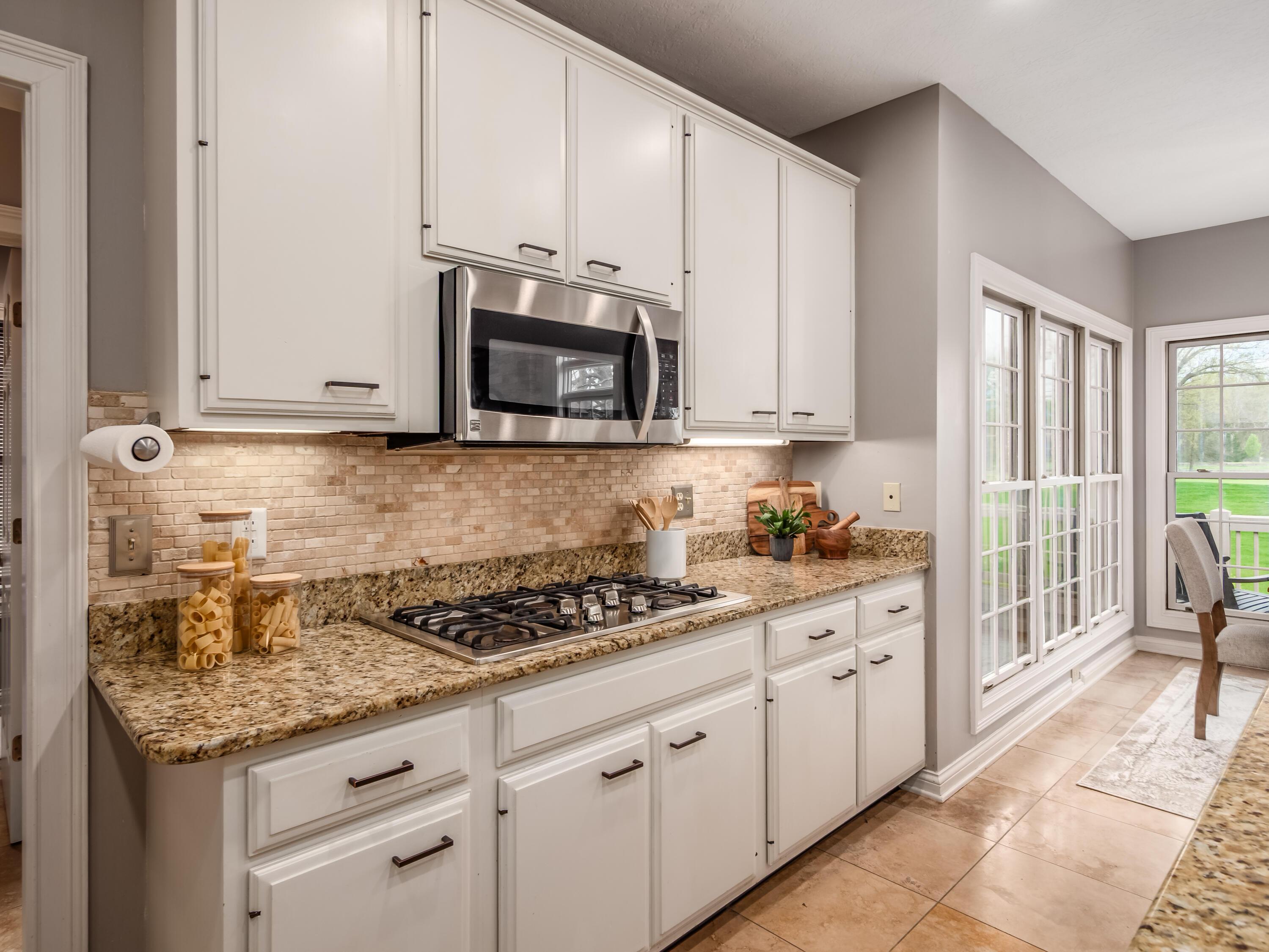 5695 Medallion Drive E