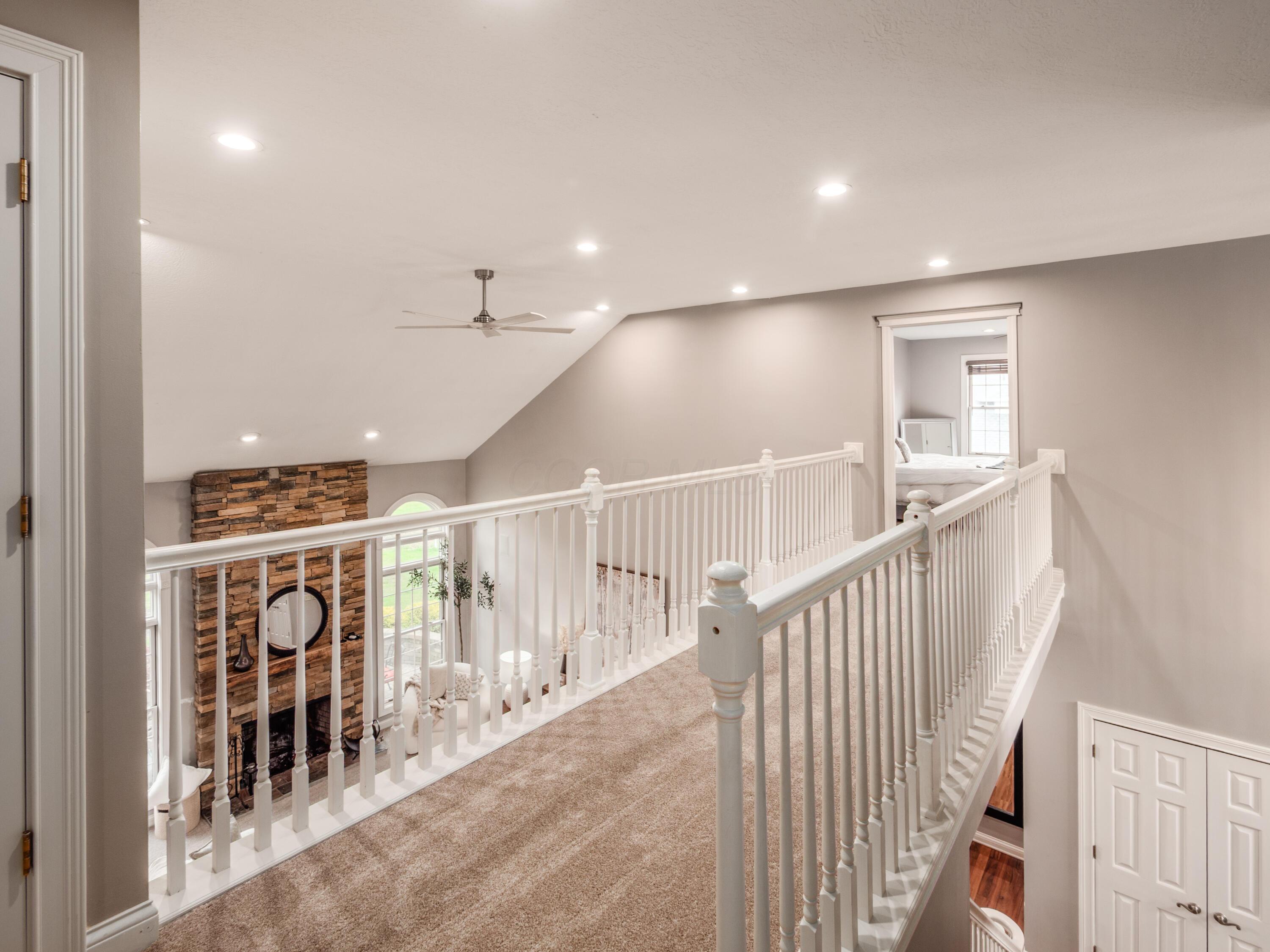 5695 Medallion Drive E