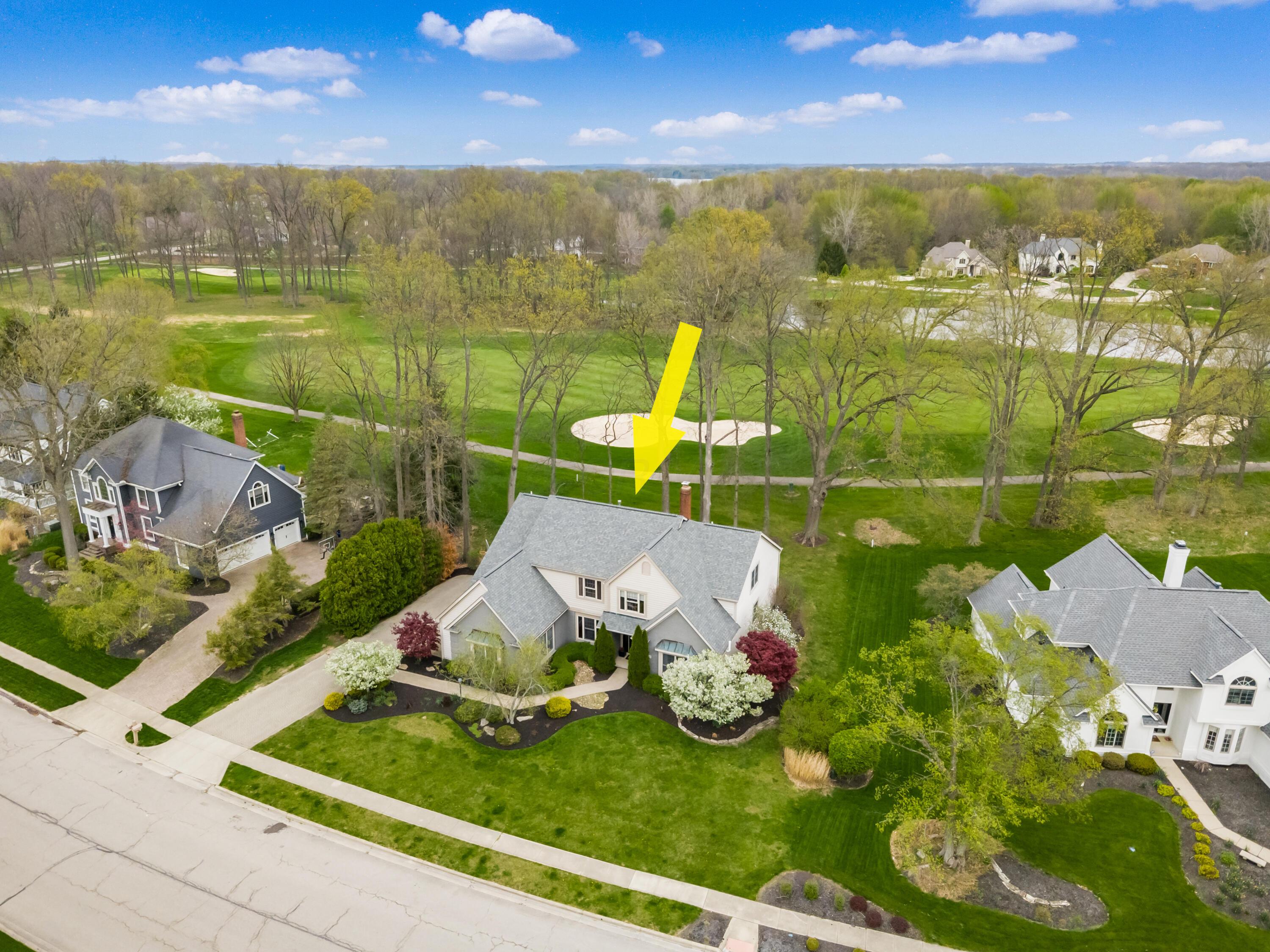5695 Medallion Drive E