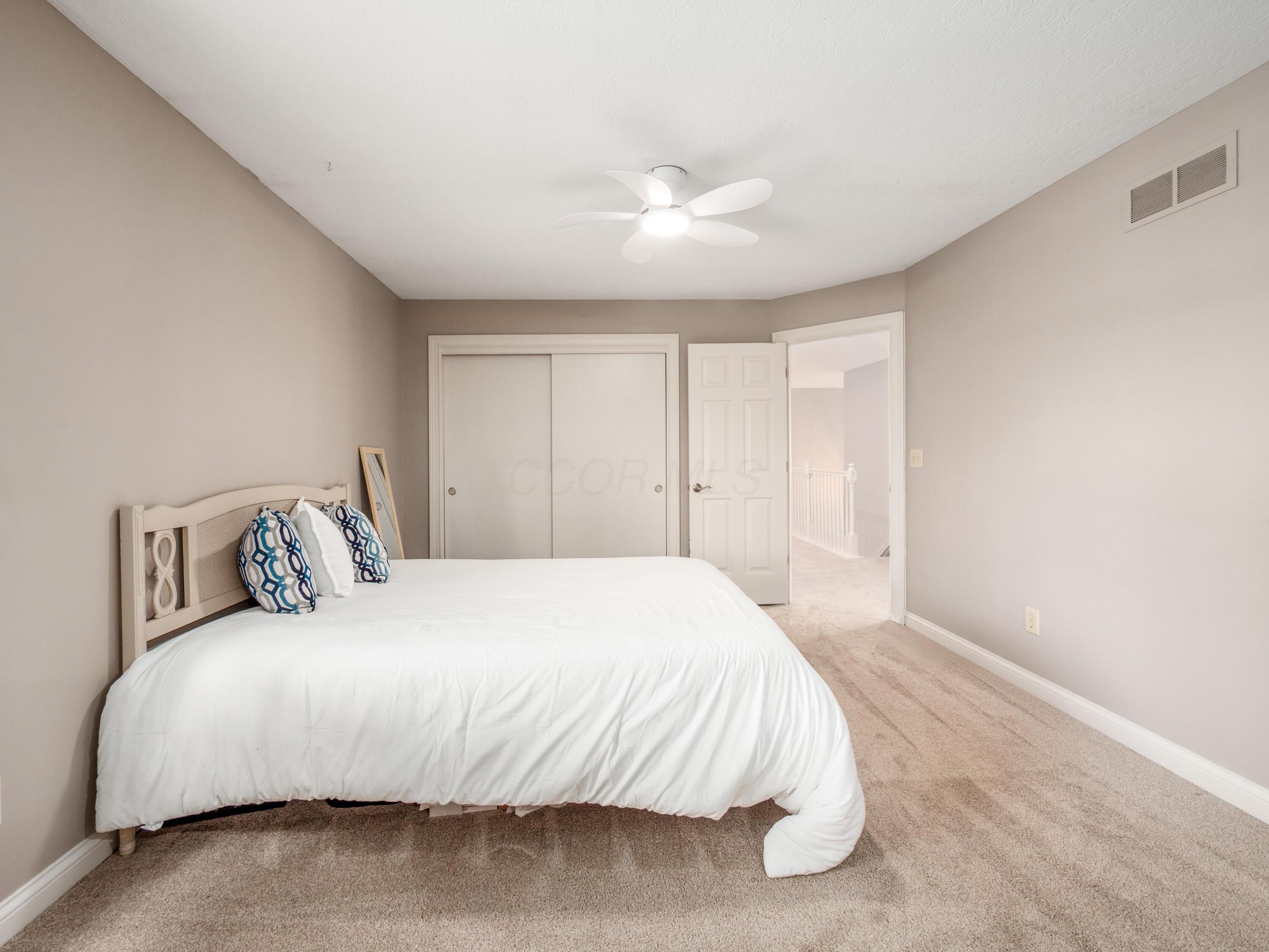 5695 Medallion Drive E