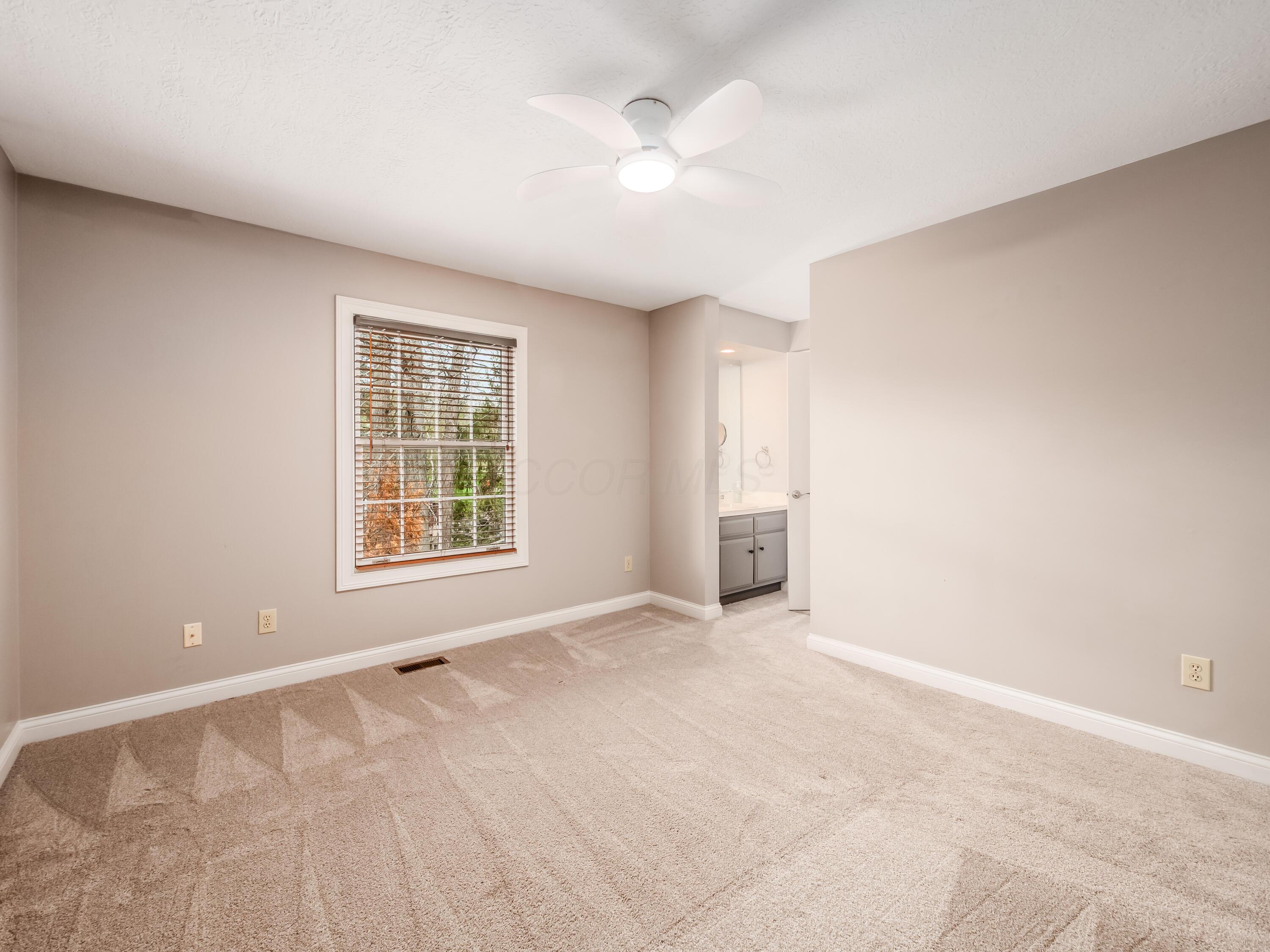 5695 Medallion Drive E