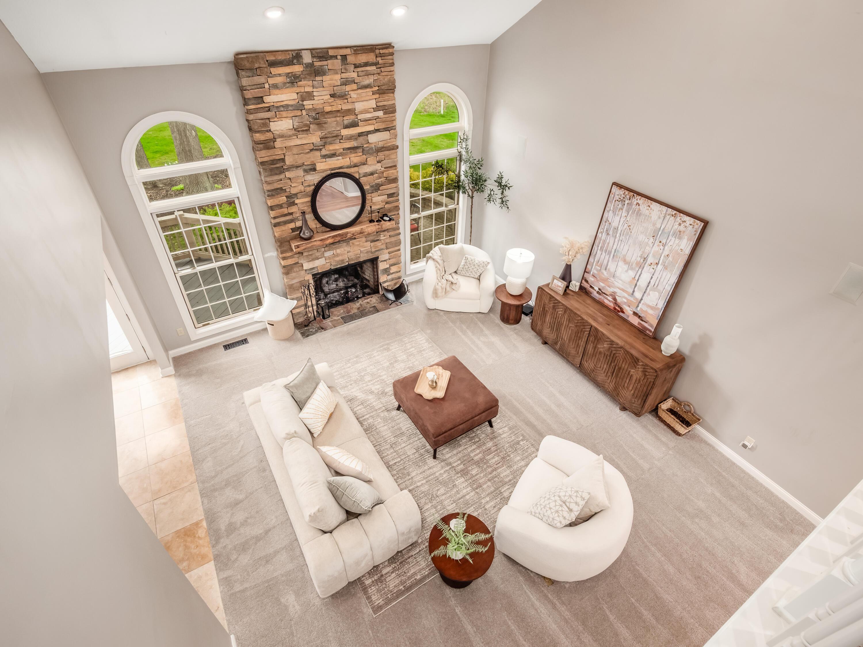 5695 Medallion Drive E