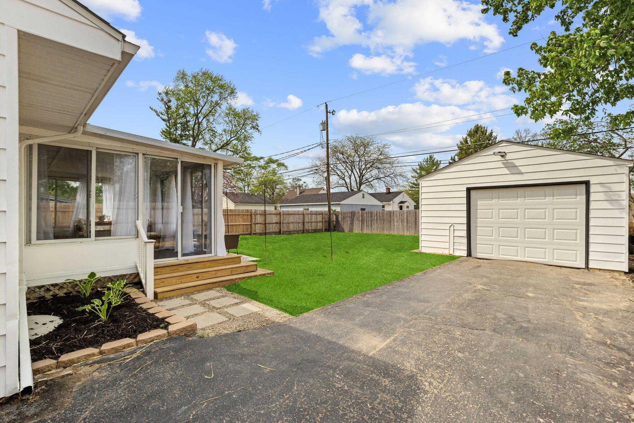 2526 Shrewsbury Road