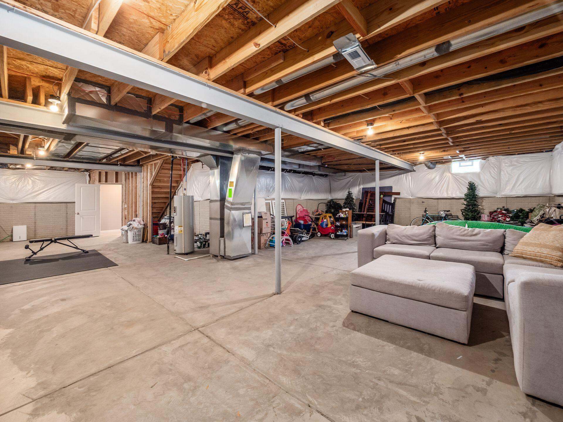 6862 Morningside Heights Place