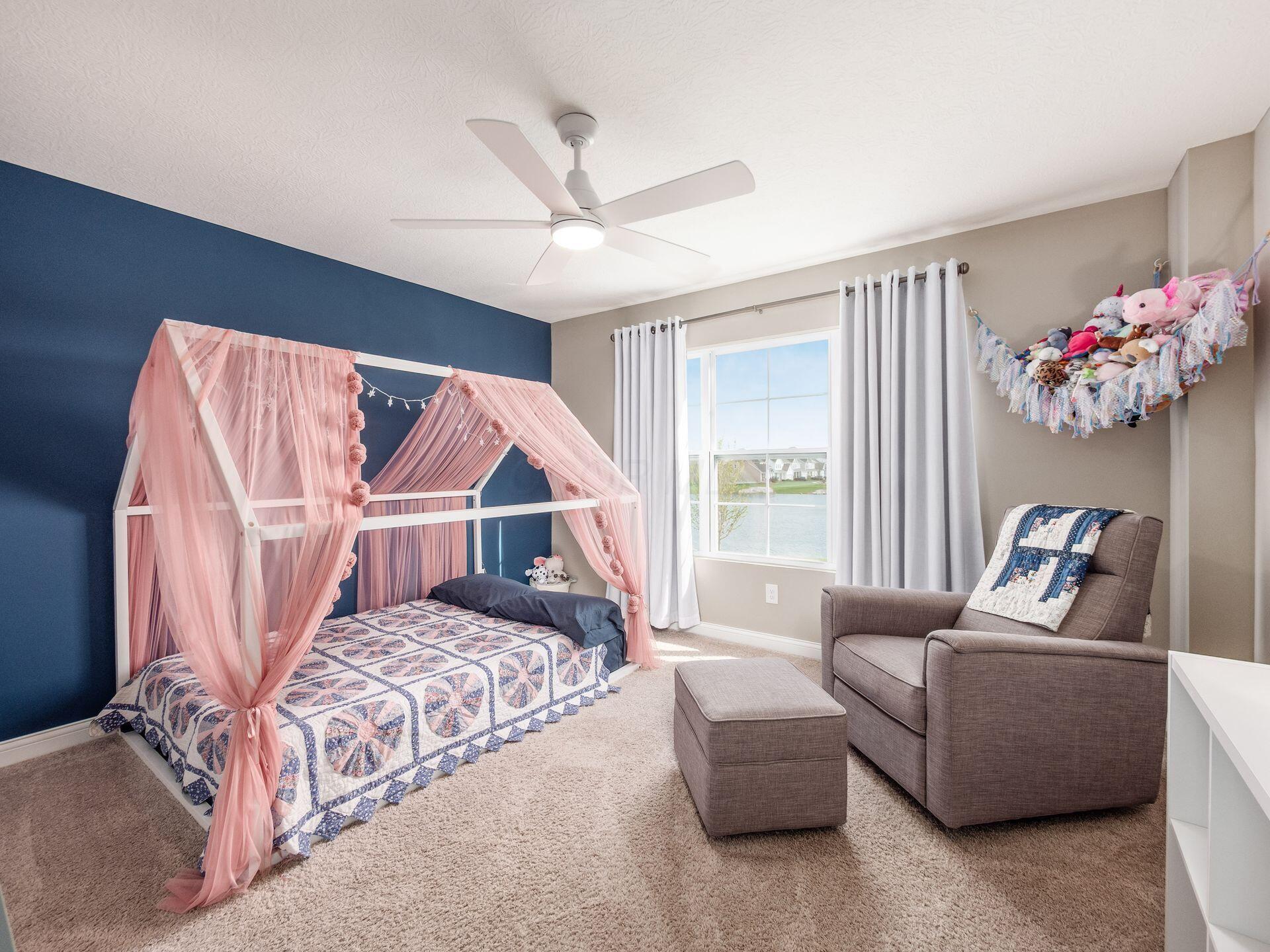 6862 Morningside Heights Place