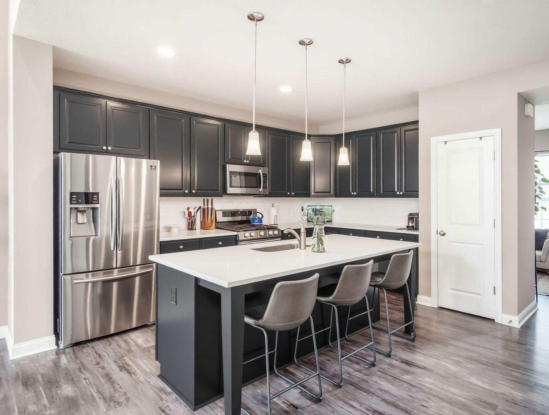 6862 Morningside Heights Place