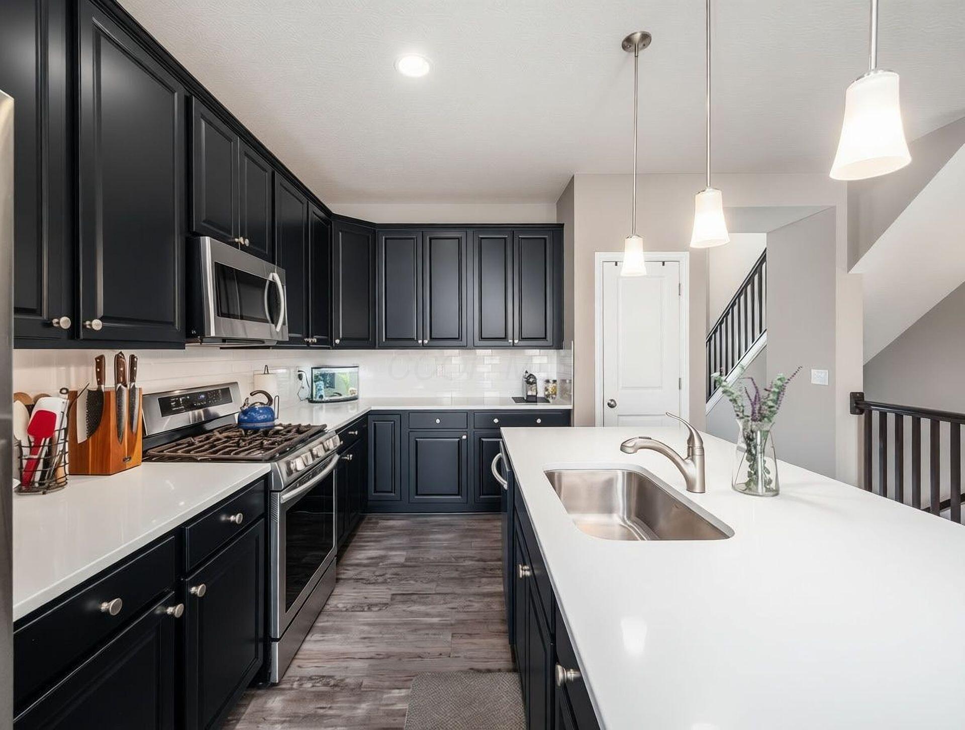 6862 Morningside Heights Place