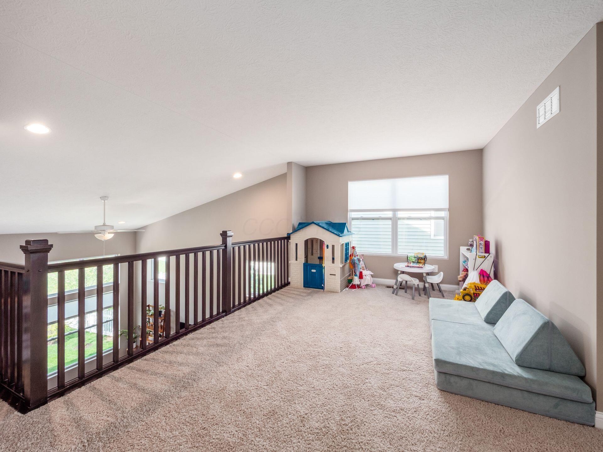 6862 Morningside Heights Place