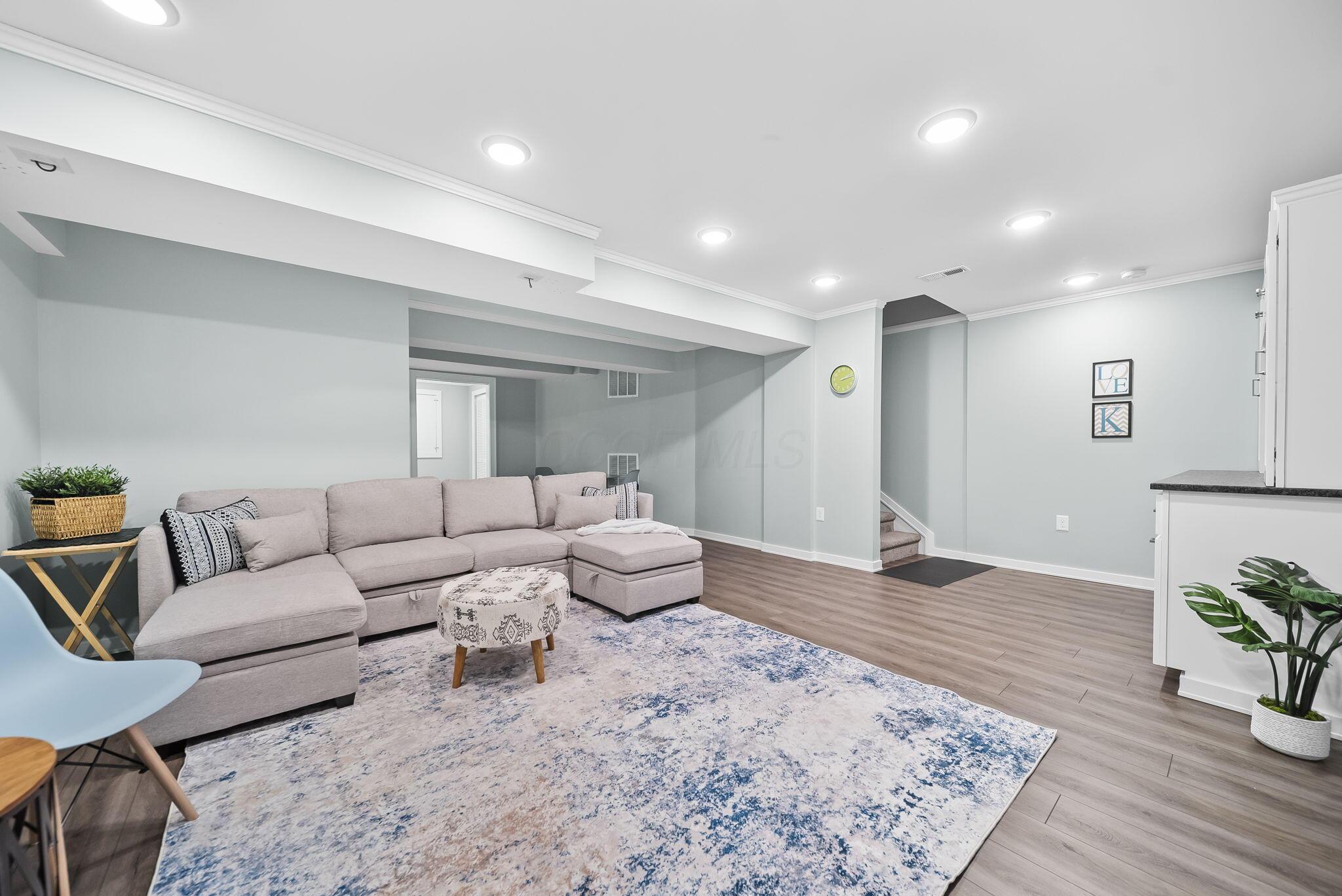 6294 Beringer Drive