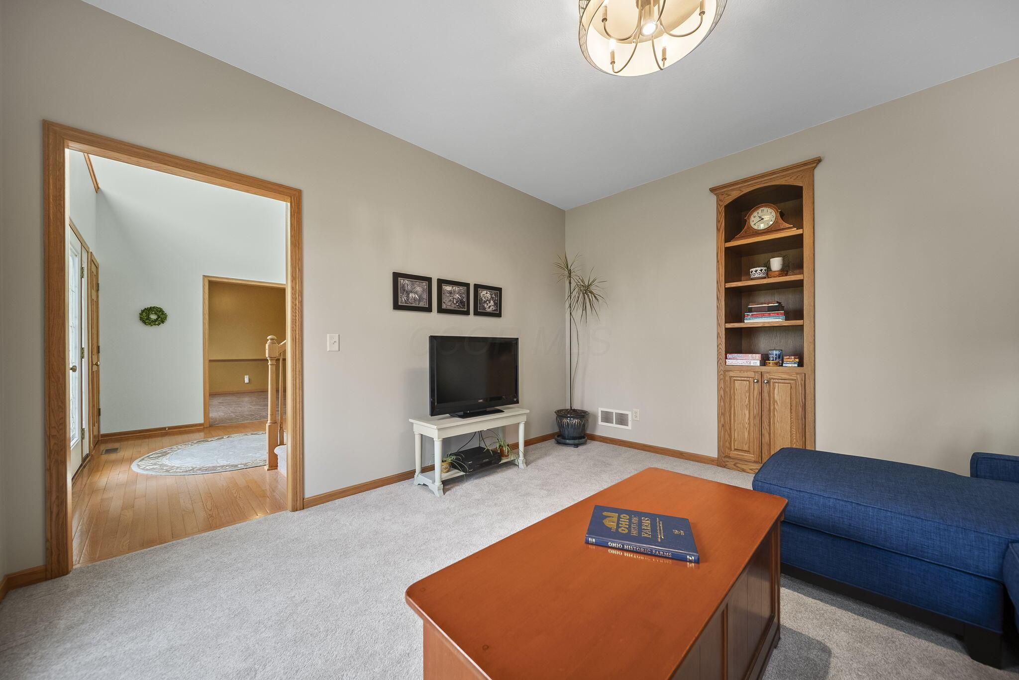 3763 Maxwell Road