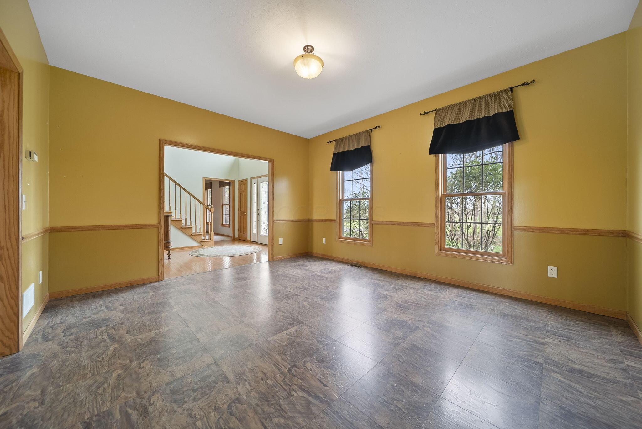 3763 Maxwell Road
