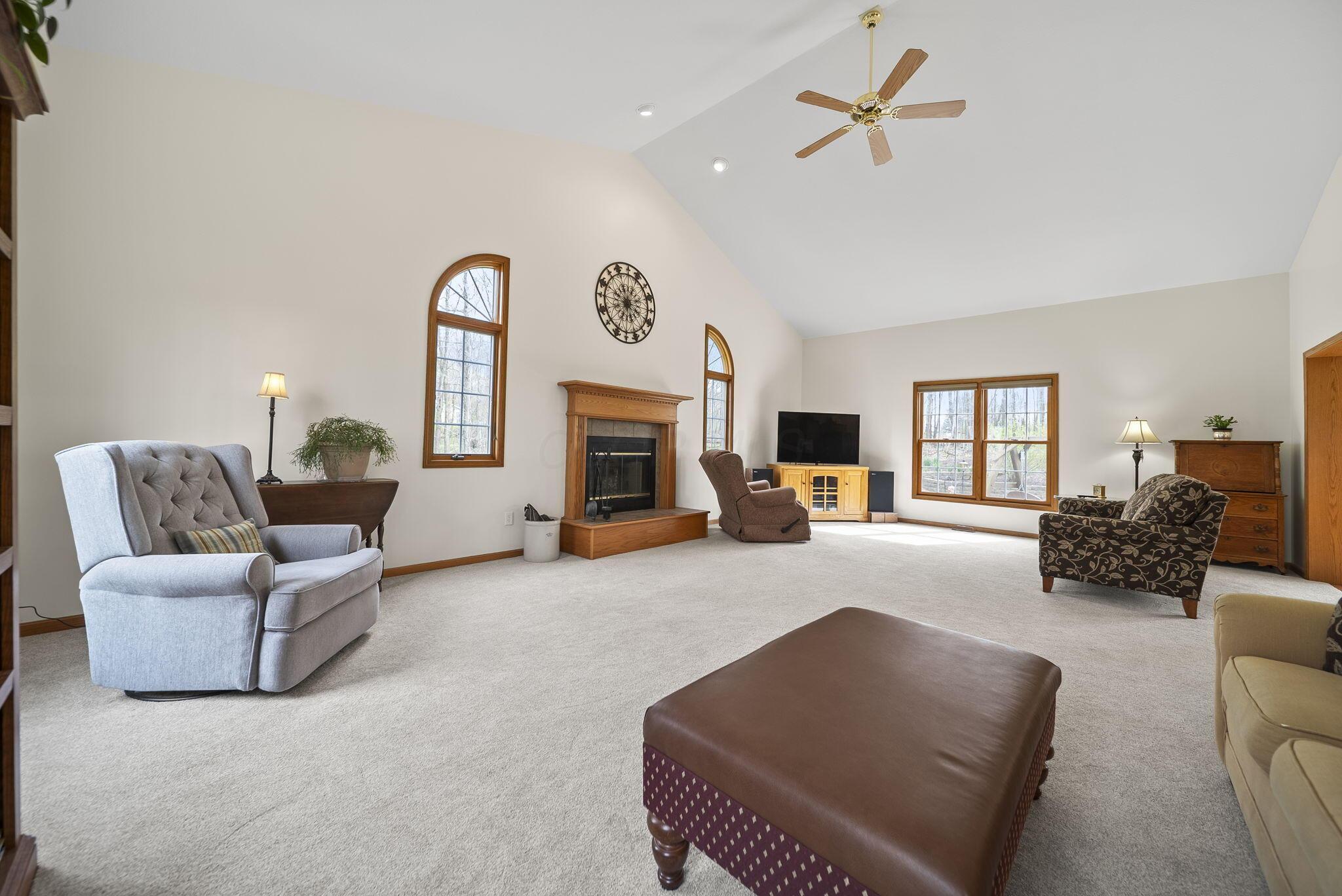 3763 Maxwell Road