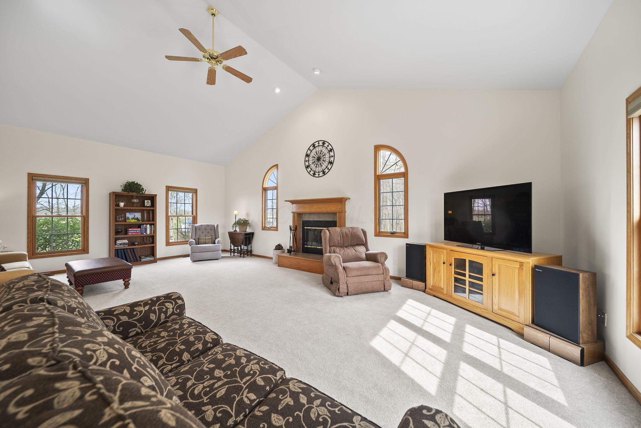3763 Maxwell Road