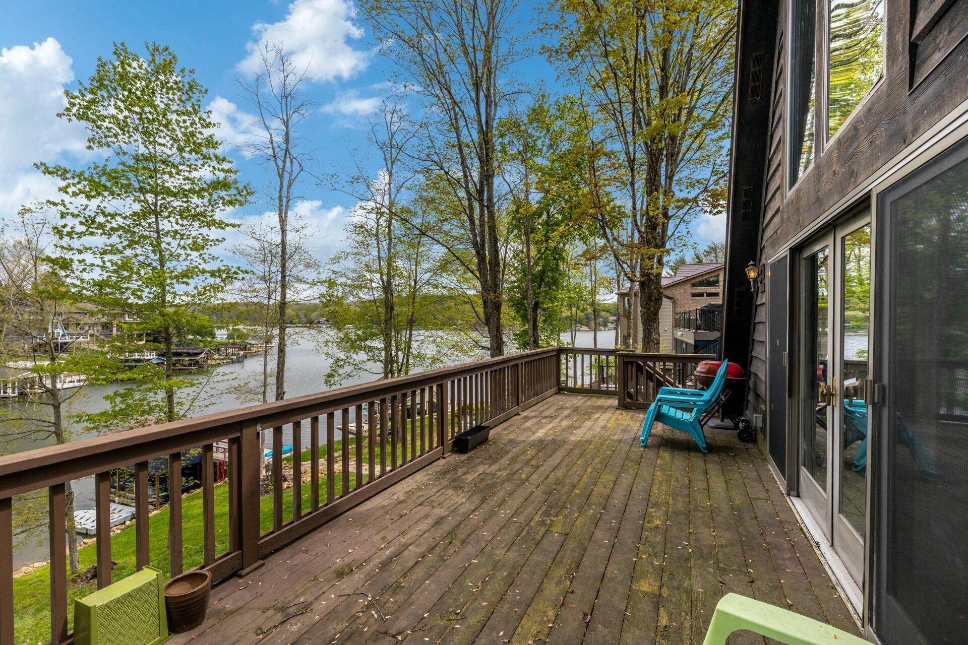503 Greenacre Circle