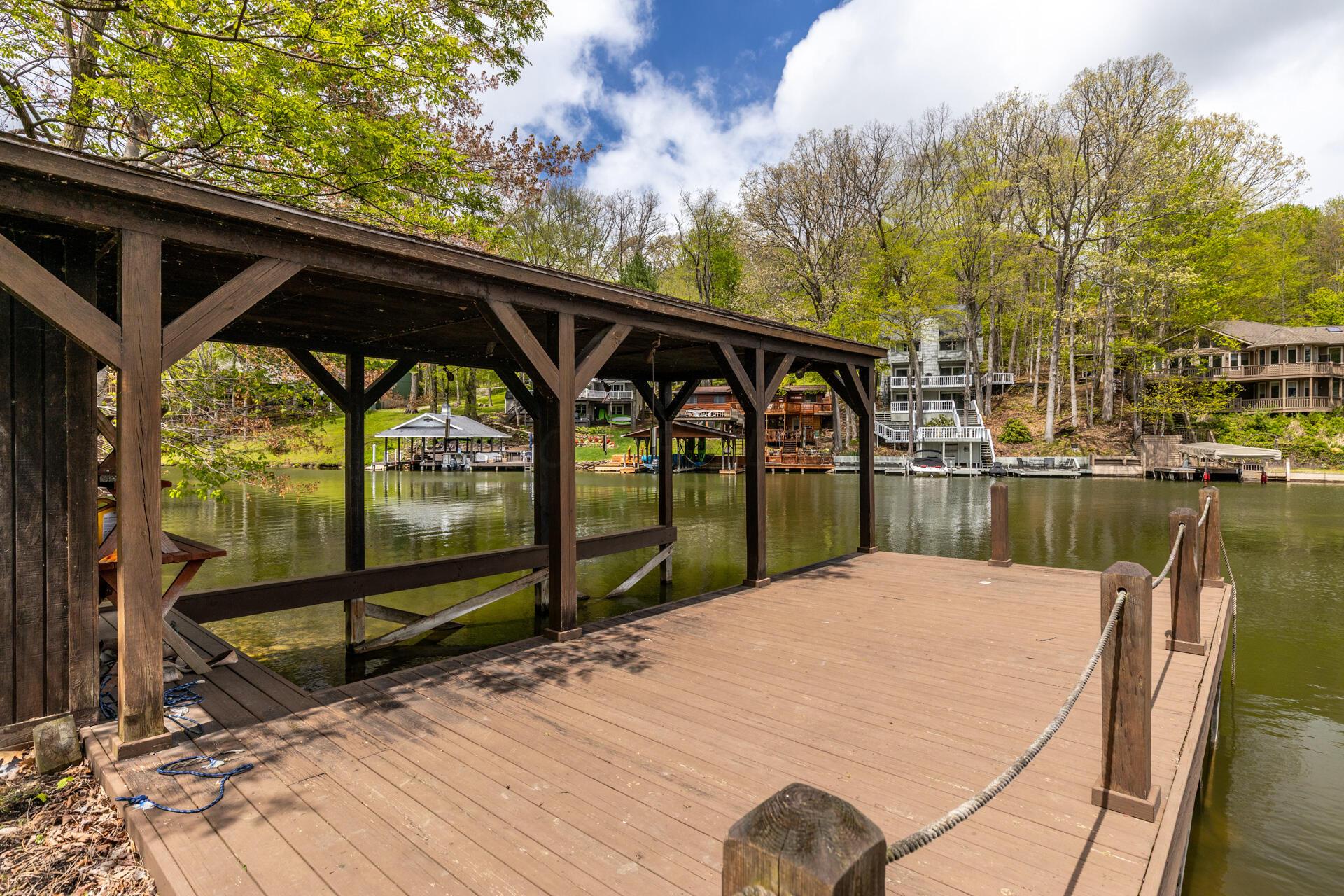 503 Greenacre Circle