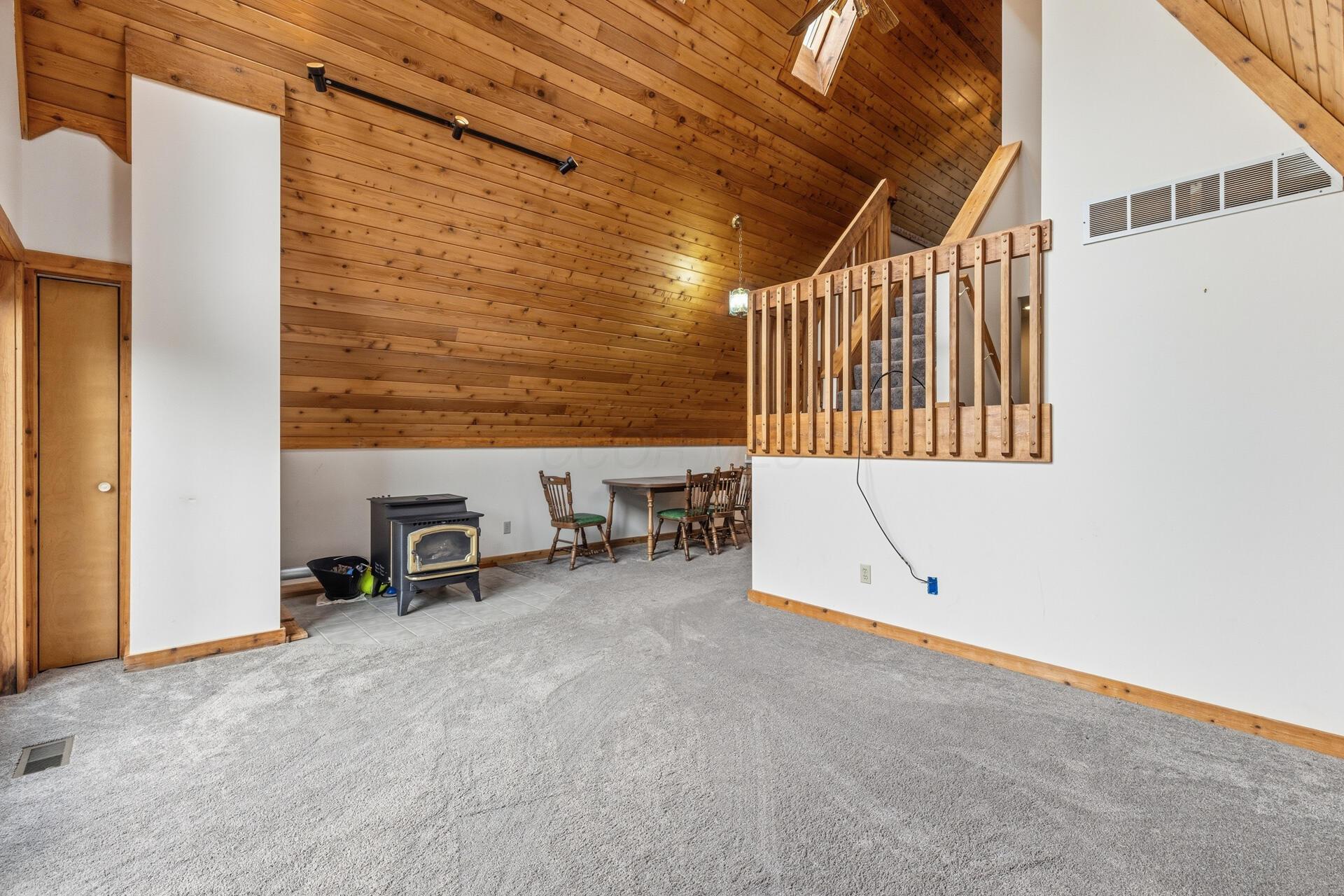 503 Greenacre Circle