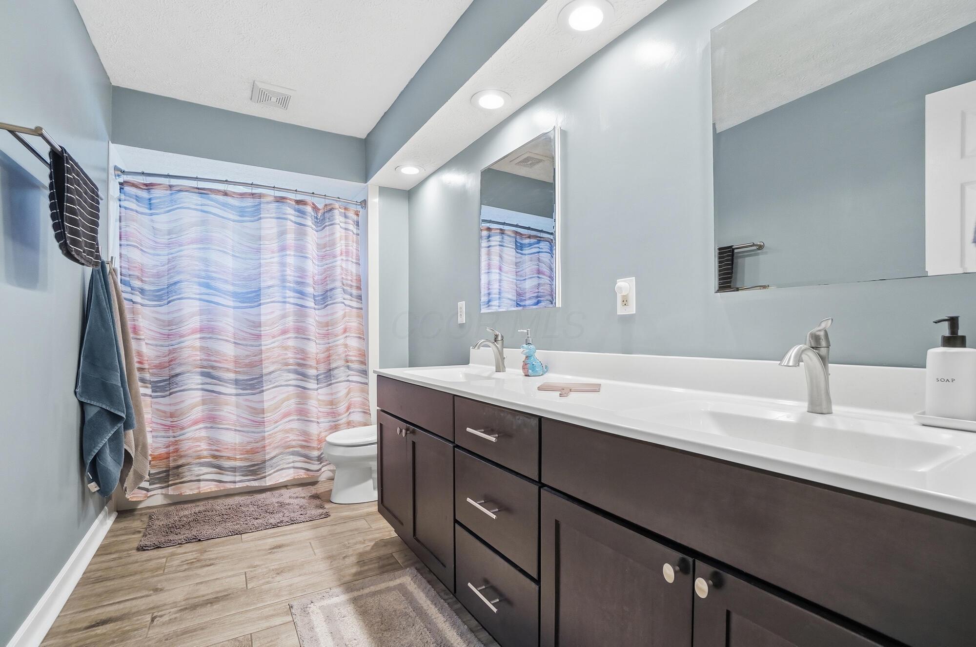 60 Savern Place