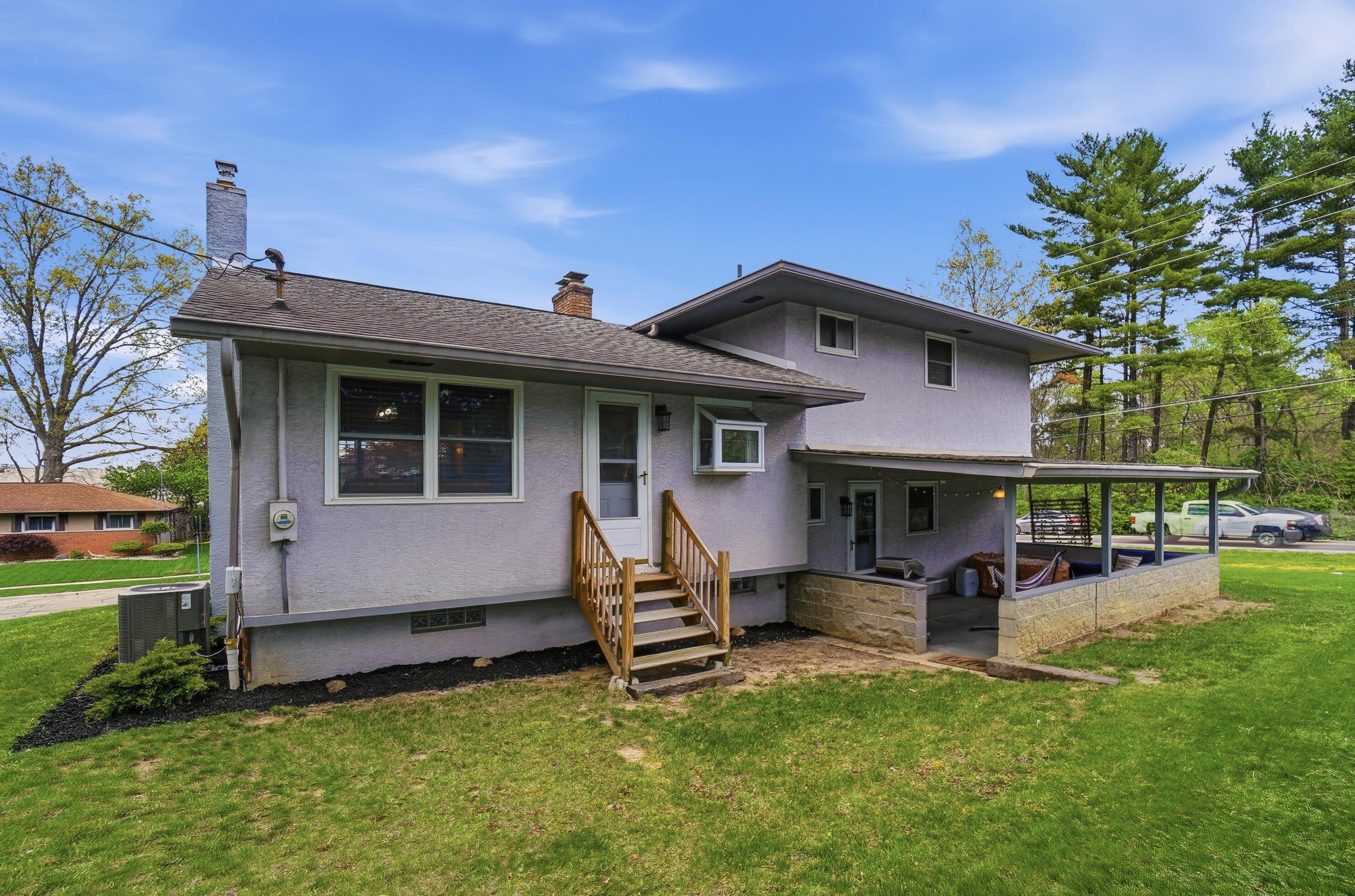 60 Savern Place