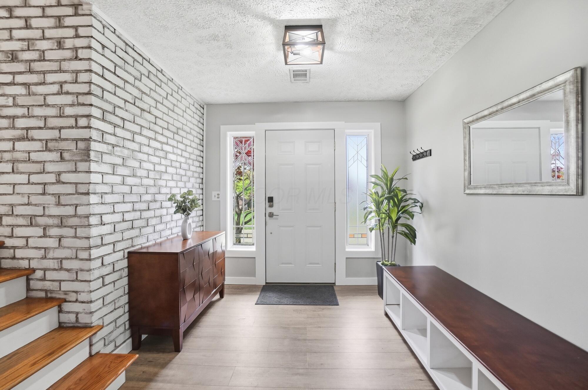 60 Savern Place