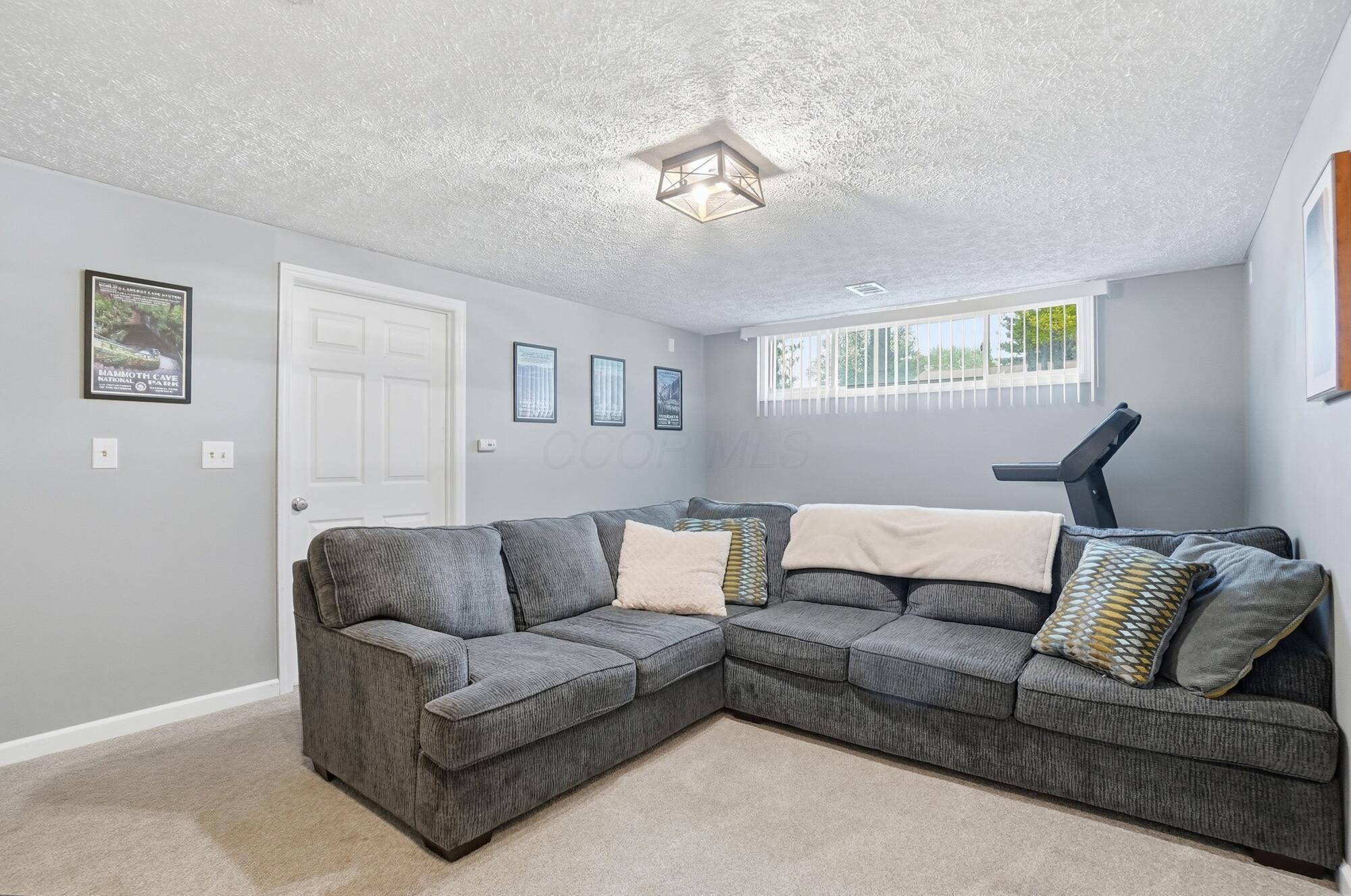 60 Savern Place