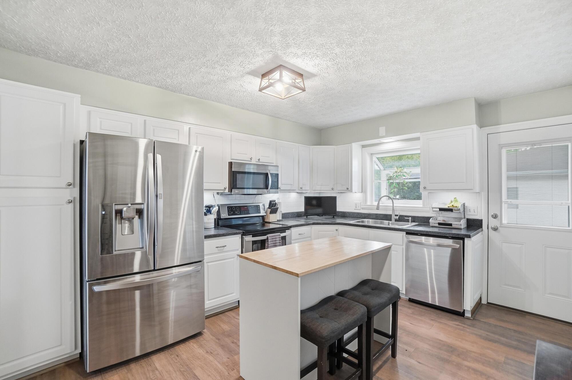 60 Savern Place