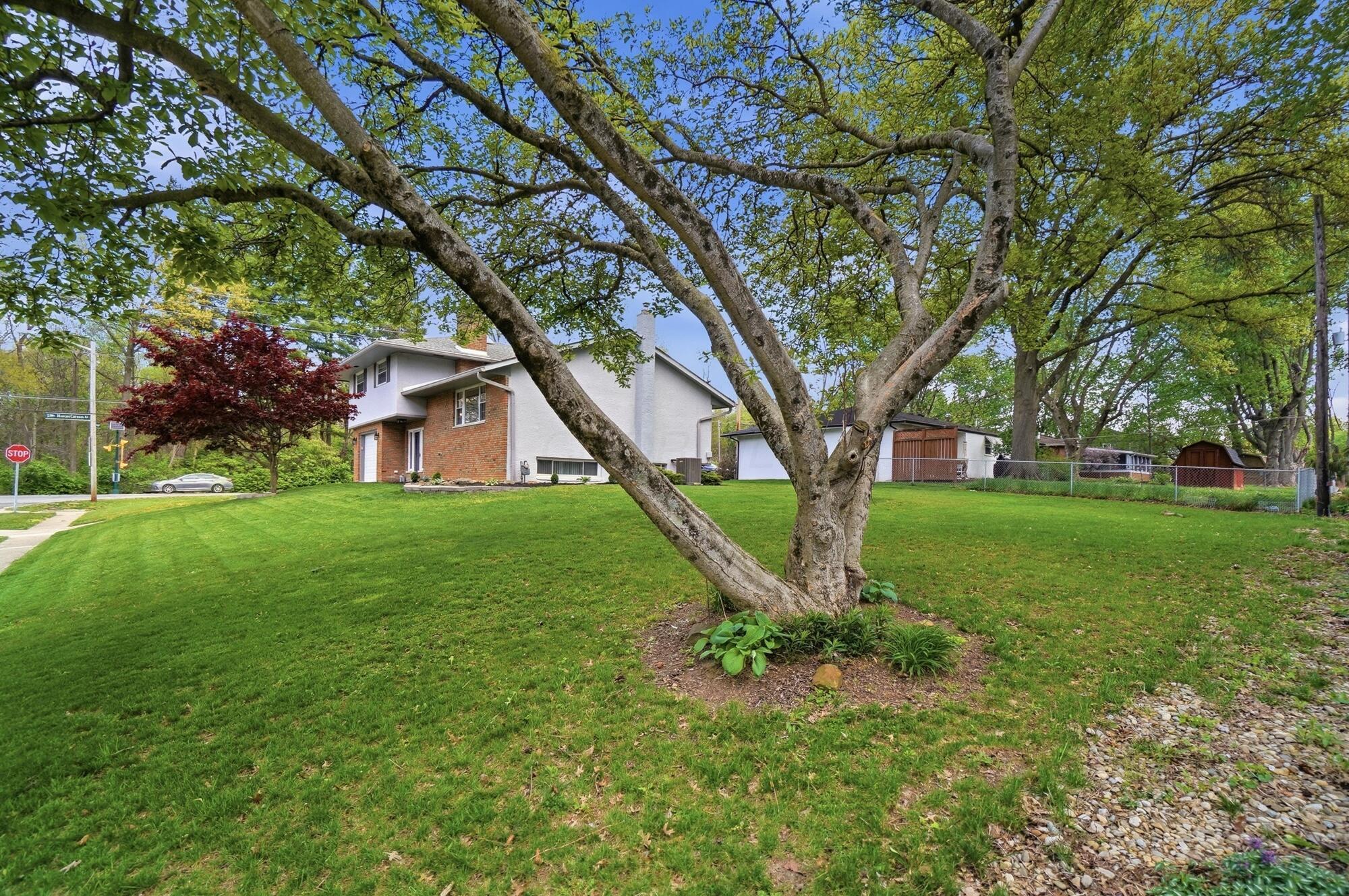 60 Savern Place
