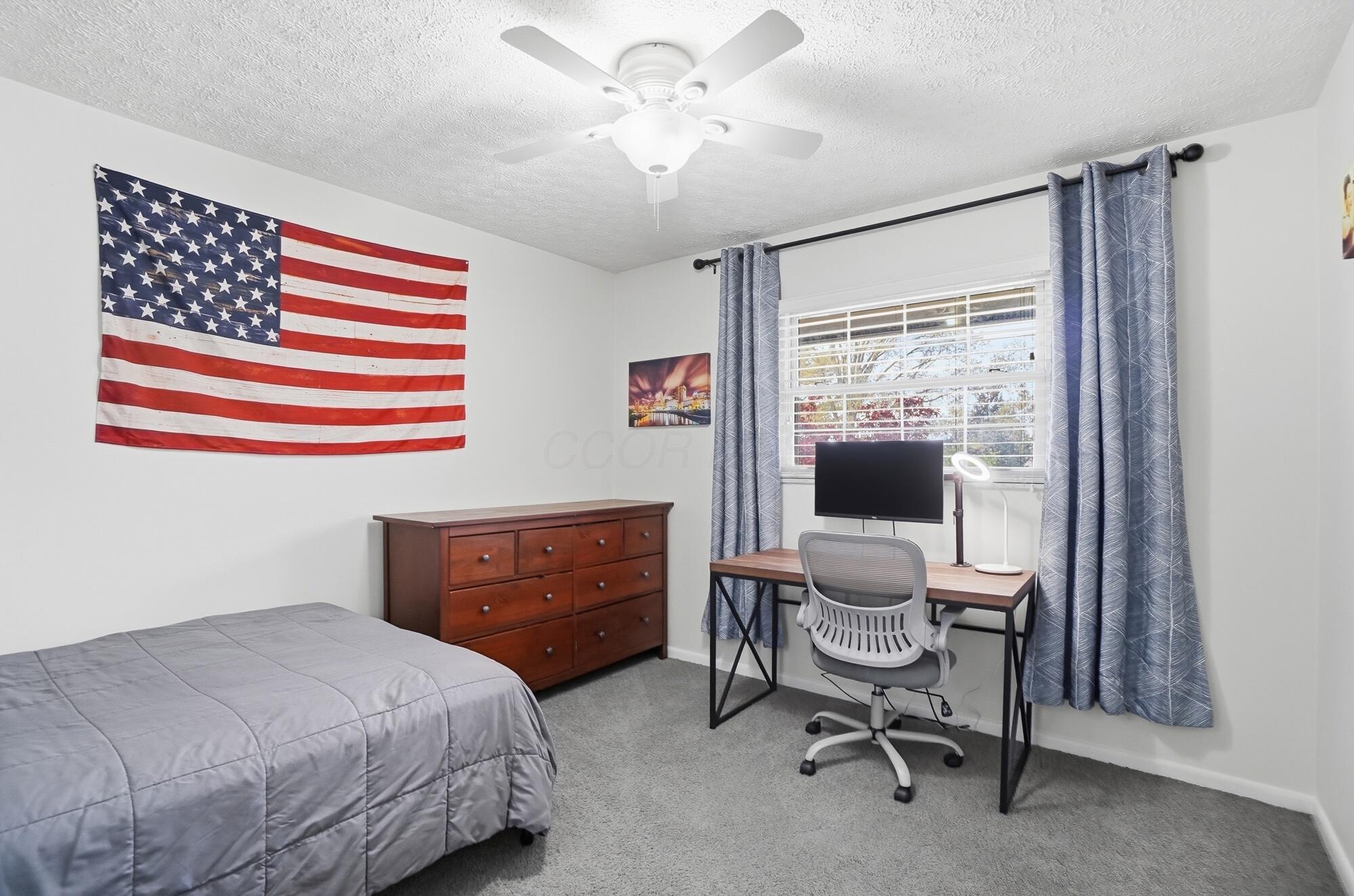 60 Savern Place