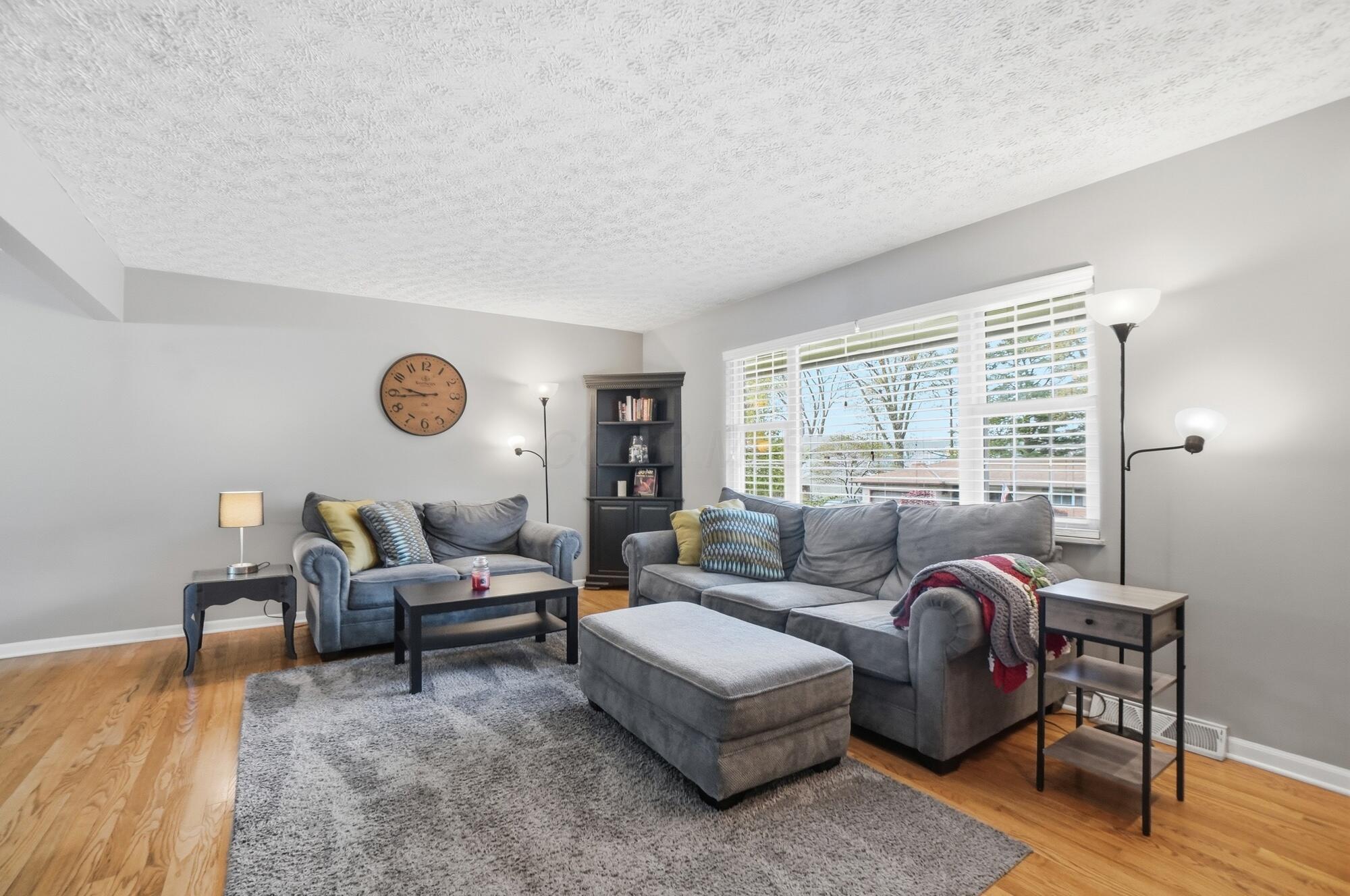 60 Savern Place