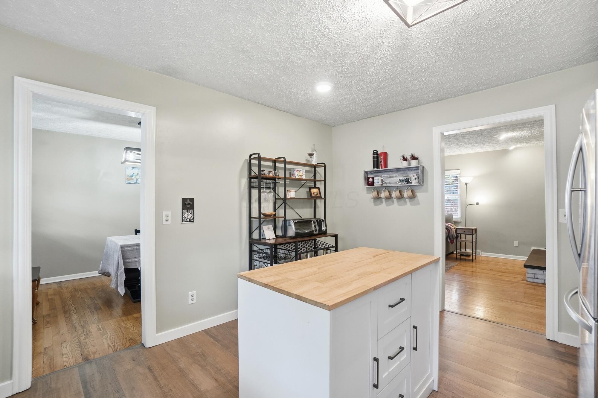 60 Savern Place