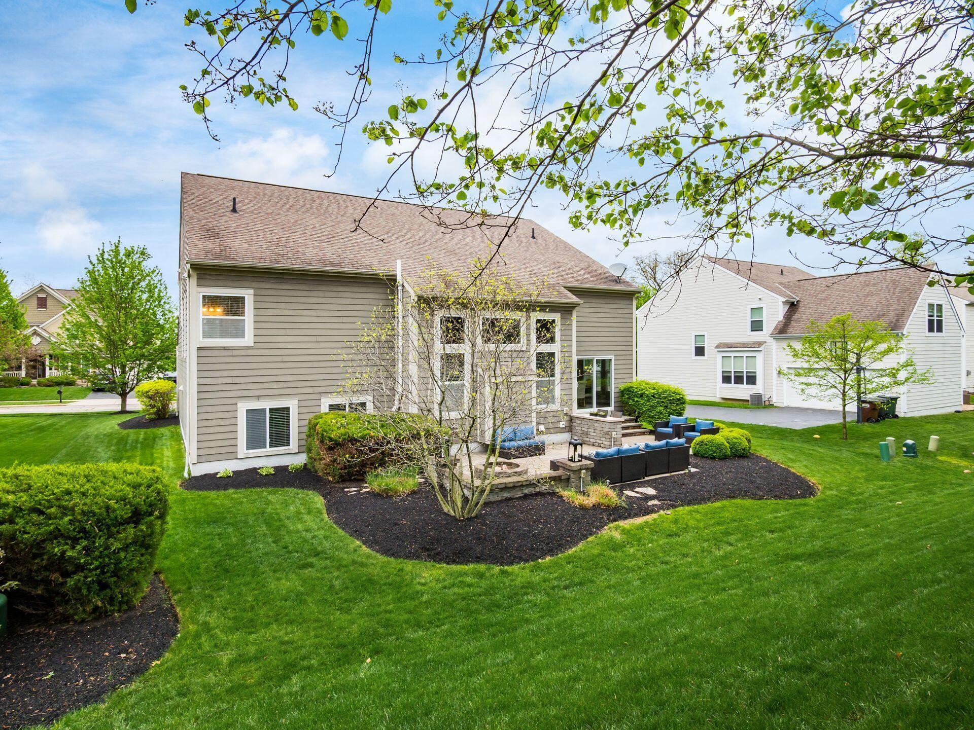 3240 Autumn Applause Drive