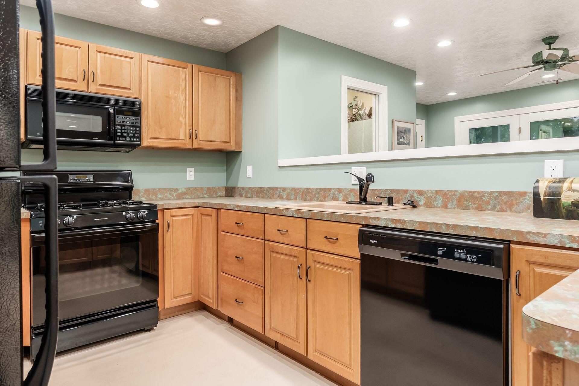 236 Tom Corwin Road