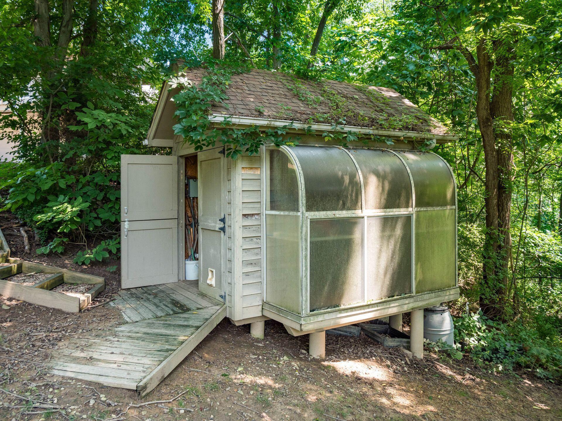 236 Tom Corwin Road