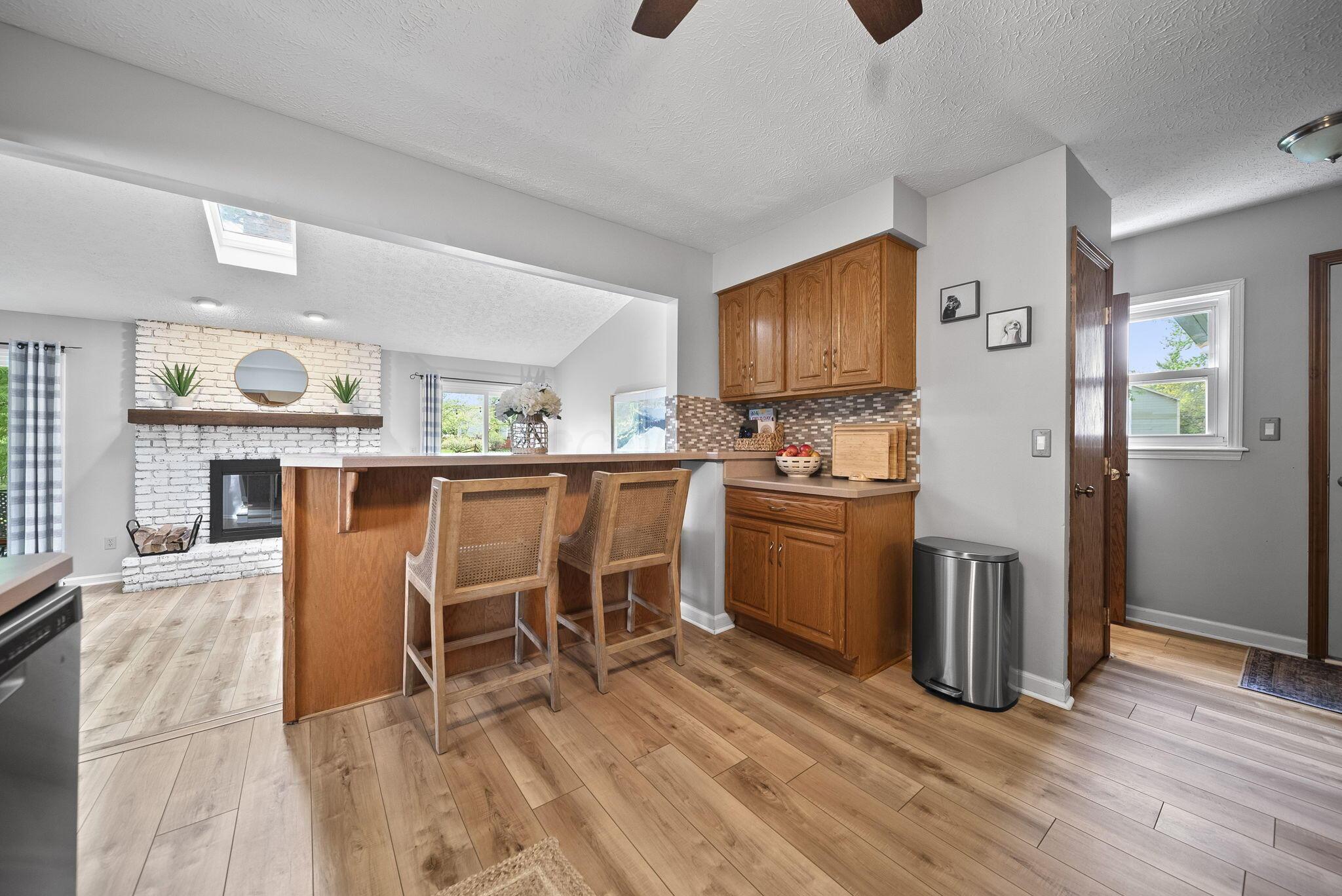 3851 Saddlebrook Court