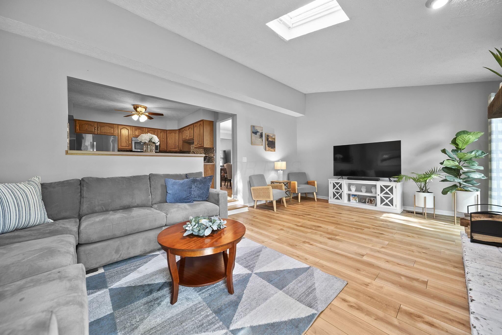 3851 Saddlebrook Court