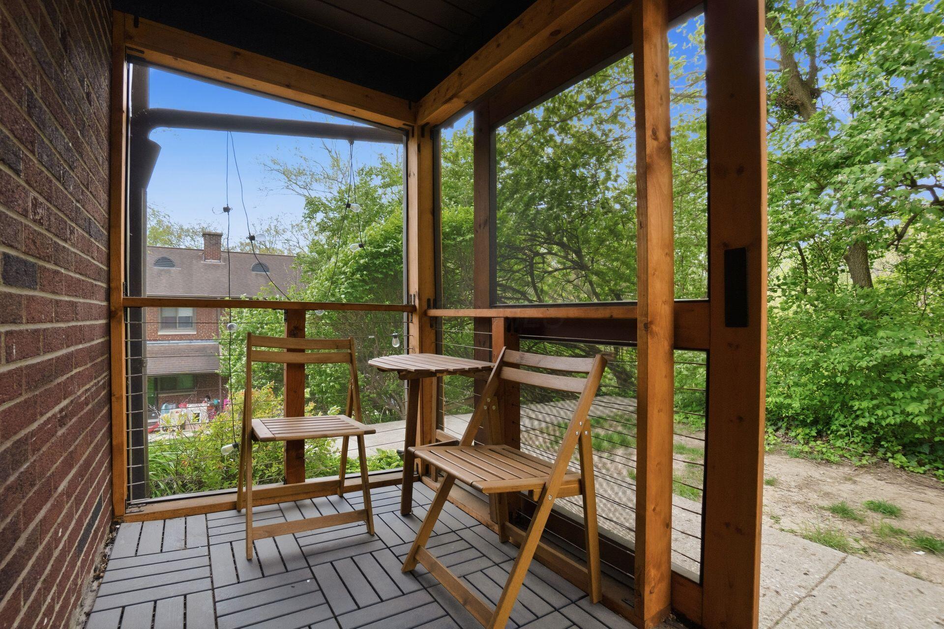 4065 Indianola Avenue, 2A