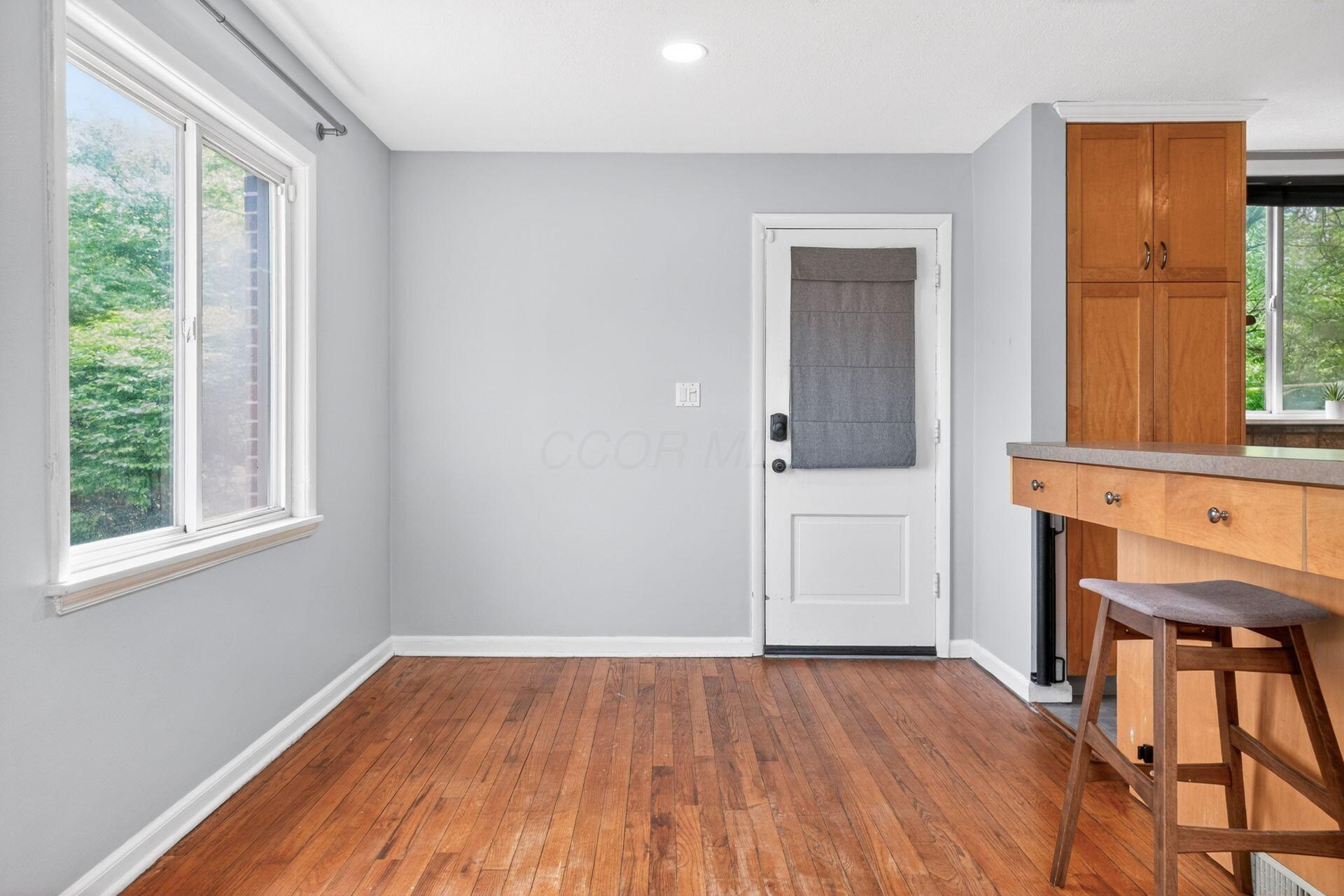 4065 Indianola Avenue, 2A