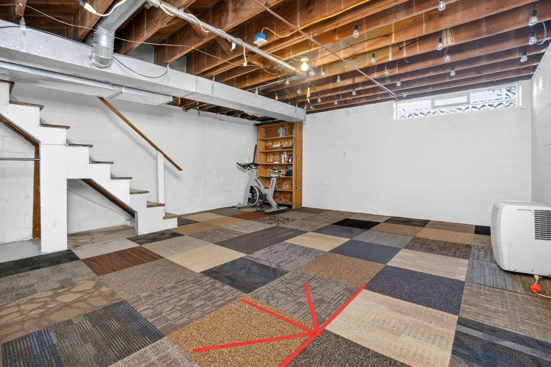 4065 Indianola Avenue, 2A